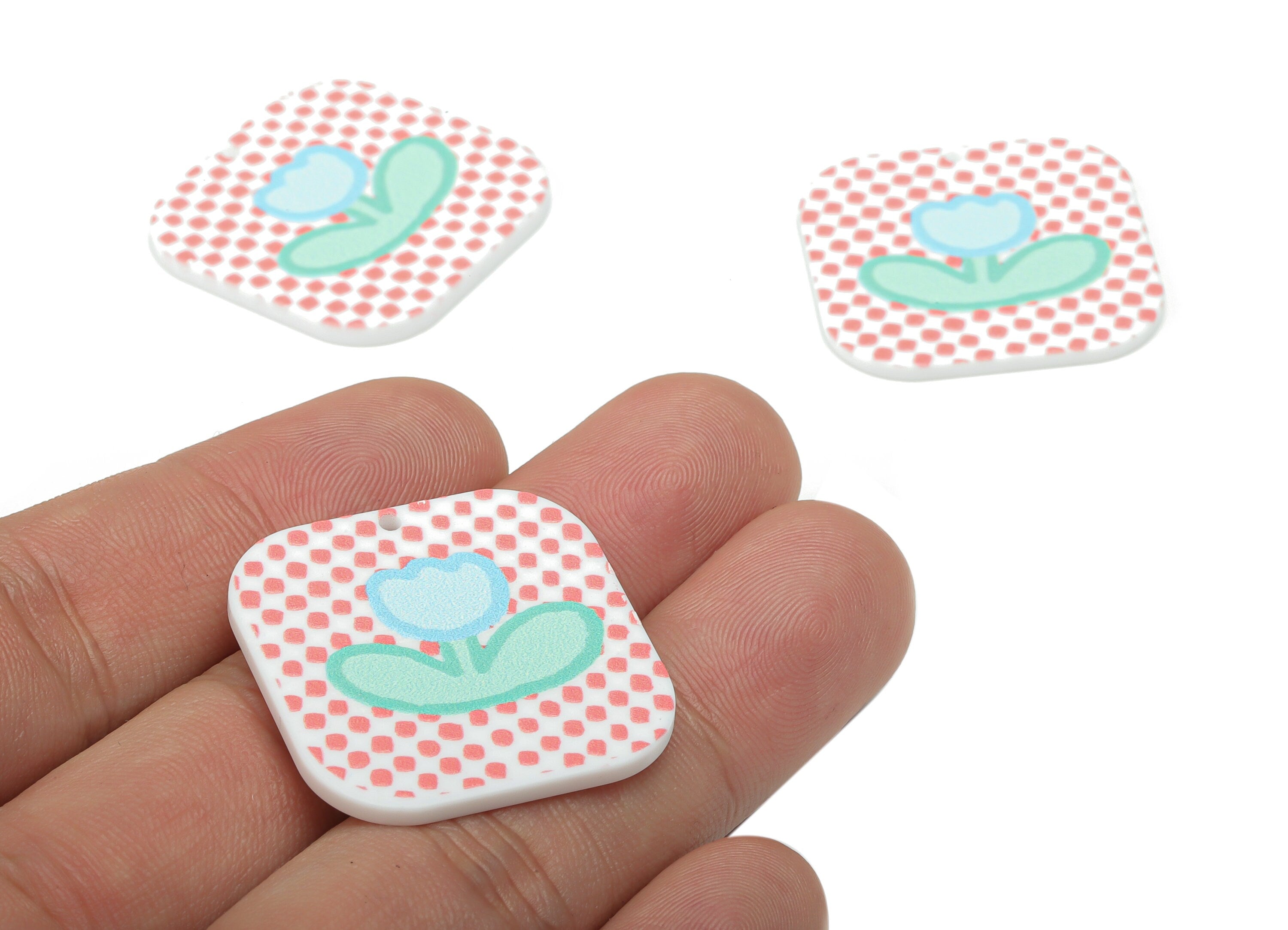 Acrylic Square Spot Flower Earring Charms - Acrylic Spot Pattern Leaf Square Pendant - Printing Textured - 29.76x29.7x2.32mm - AC2480A - DOMEDBAZAAR