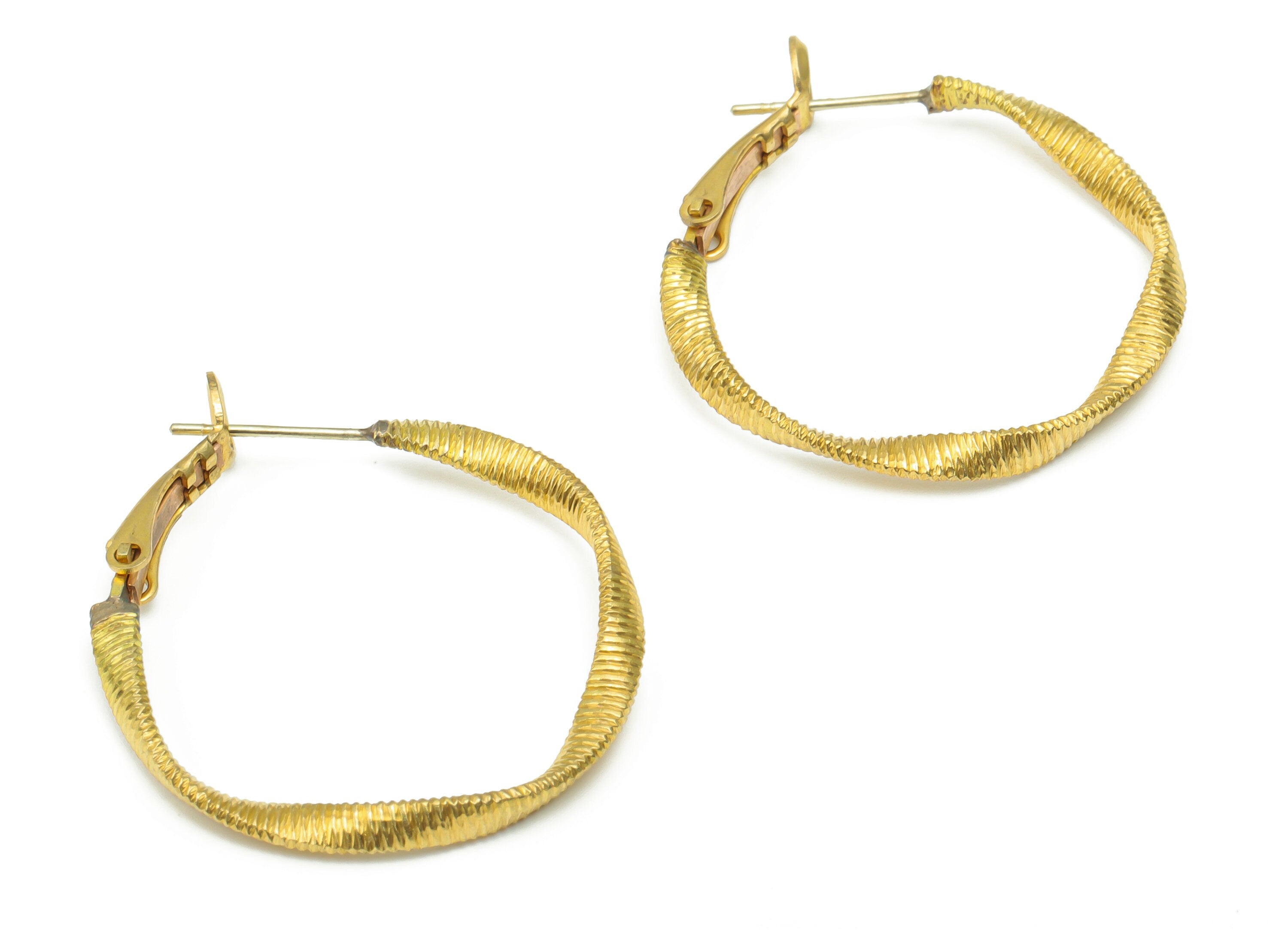 Brass Snake Chain Hoop Leverback - Raw Brass Texture Round Ear Hoop - 316 Surgical Stainless Steel Stud - 34.27x30.97x2.71mm - PP5203-30 - DOMEDBAZAAR