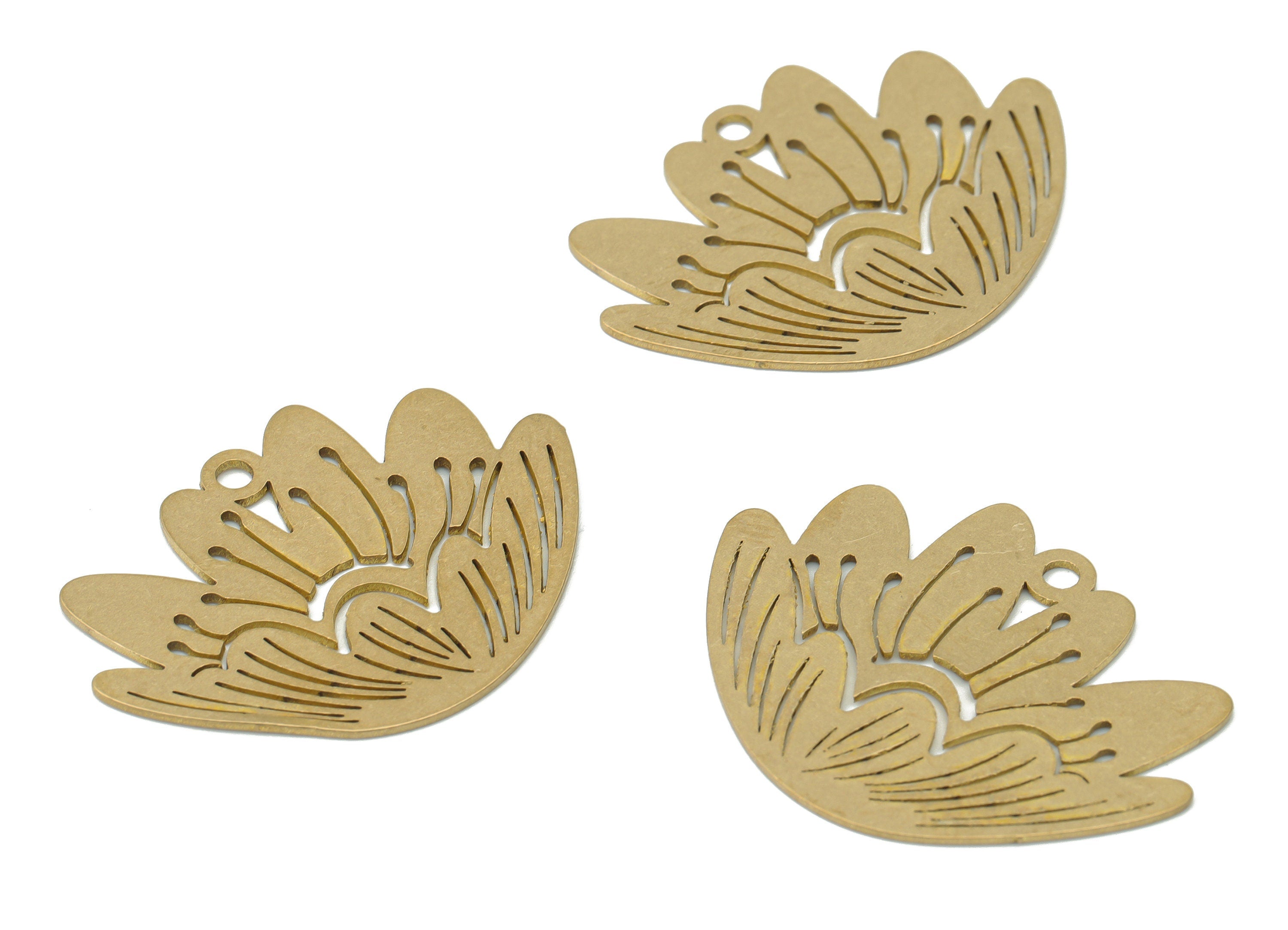 Brass Lotus Rib Nervure Earring Charms - Raw Brass Lotus Flower Pendant - Earring Charms For Jewelry Making - 23.16x31.91x0.62mm - PPA3436 - DOMEDBAZAAR