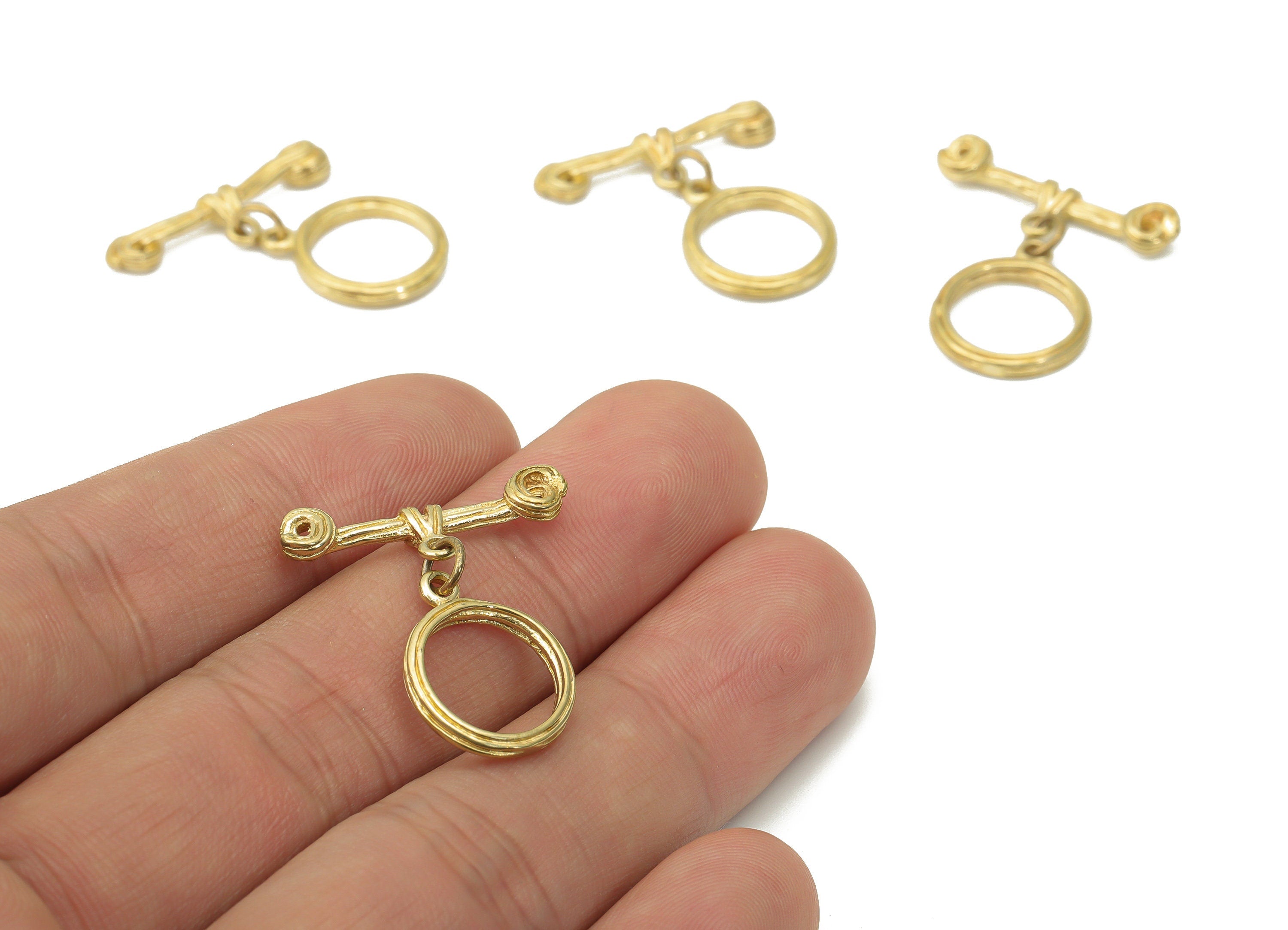 Brass Texture Toggle Clasp - Brass Plated Toggle Clasp – Brass Plated Round Toggle Clasp – Jewelry Supplies - 25.44x23.57x3.26mm - PP5269 - DOMEDBAZAAR