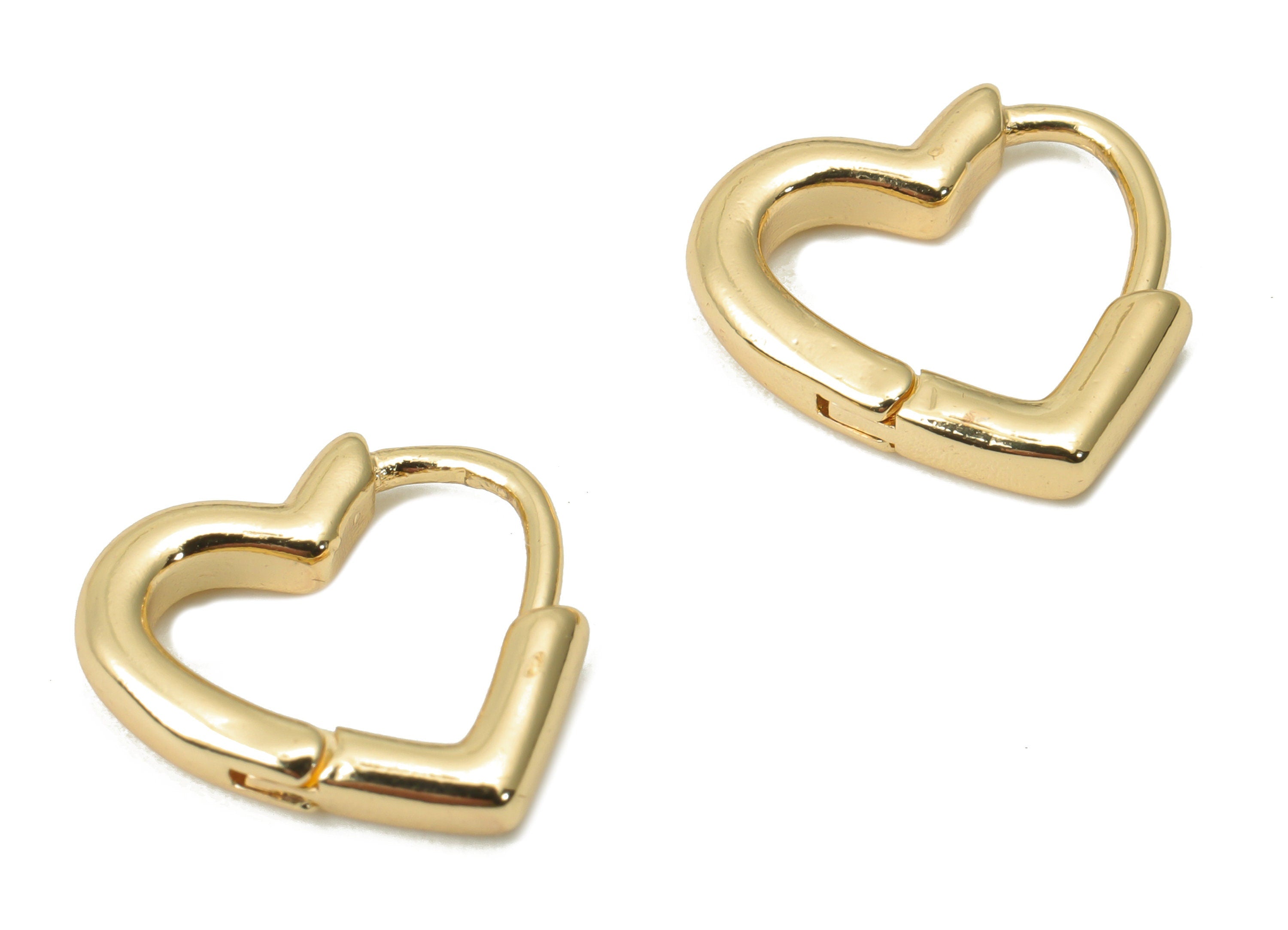 Brass Heart Hoop Earring Clasp – Gold Dainty Triangle Claps with Open Ring – 18K Real Gold Plated Brass - 11.87x11.58x2.16mm - RGP4421 - DOMEDBAZAAR