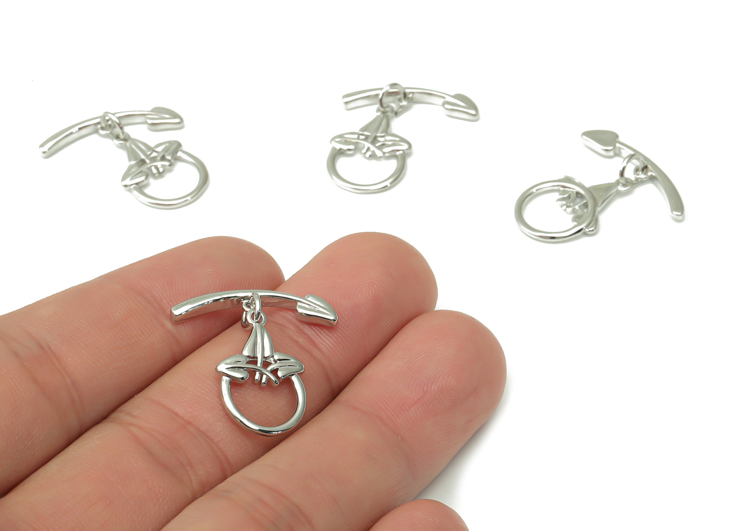Brass Round Leaf Toggle Clasps – White Gold Ring Circle Toggle Clasp - 18K Real White Gold Plated Brass – 22.15x22x2.33mm - RGP4529S - DOMEDBAZAAR