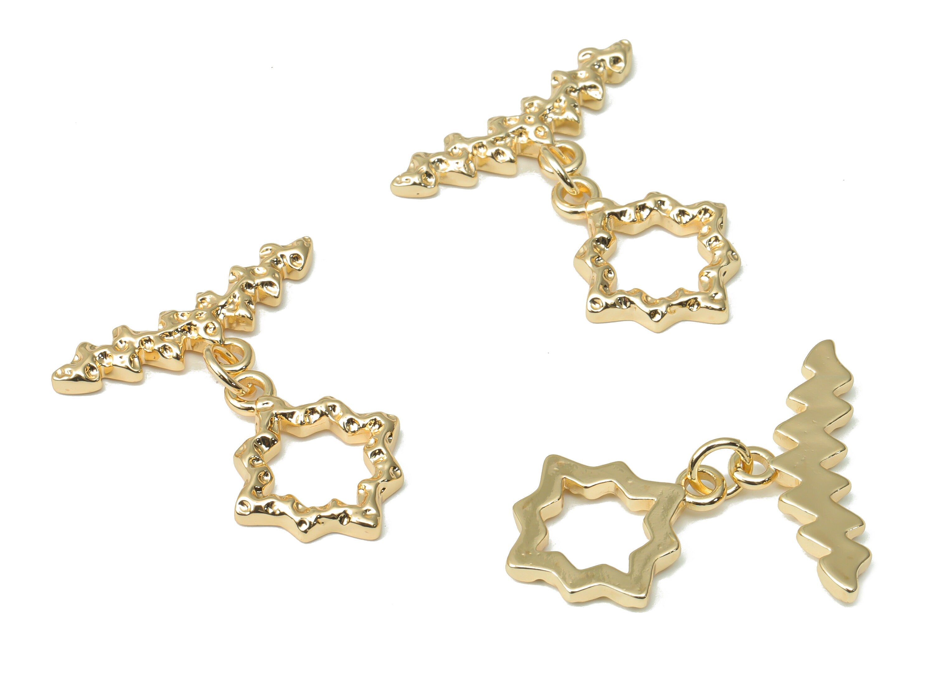 Brass Hammered Plant Toggle Clasp – Gold Star Toggle Clasp - 18K Real Gold Plated Brass – Jewelry Supplies - 27.54x23.48x2.22mm - RGP4512 - DOMEDBAZAAR