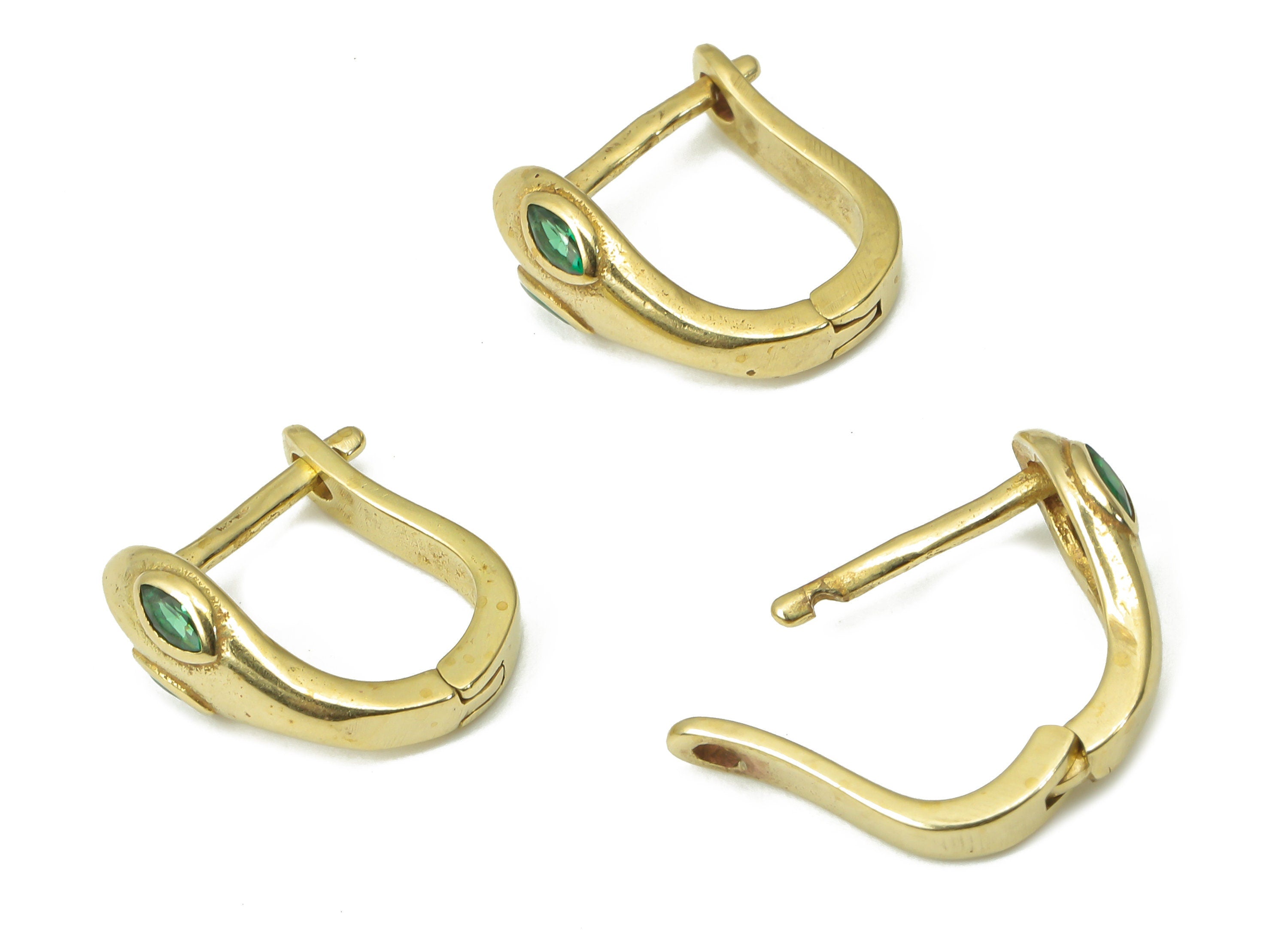 Brass Snake Huggie – Raw Brass Dainty Snake Zircon Stud Earrings – Earring with Open Ring – Earring Supply - 12.14x11.81x2.12mm - PP7359 - DOMEDBAZAAR