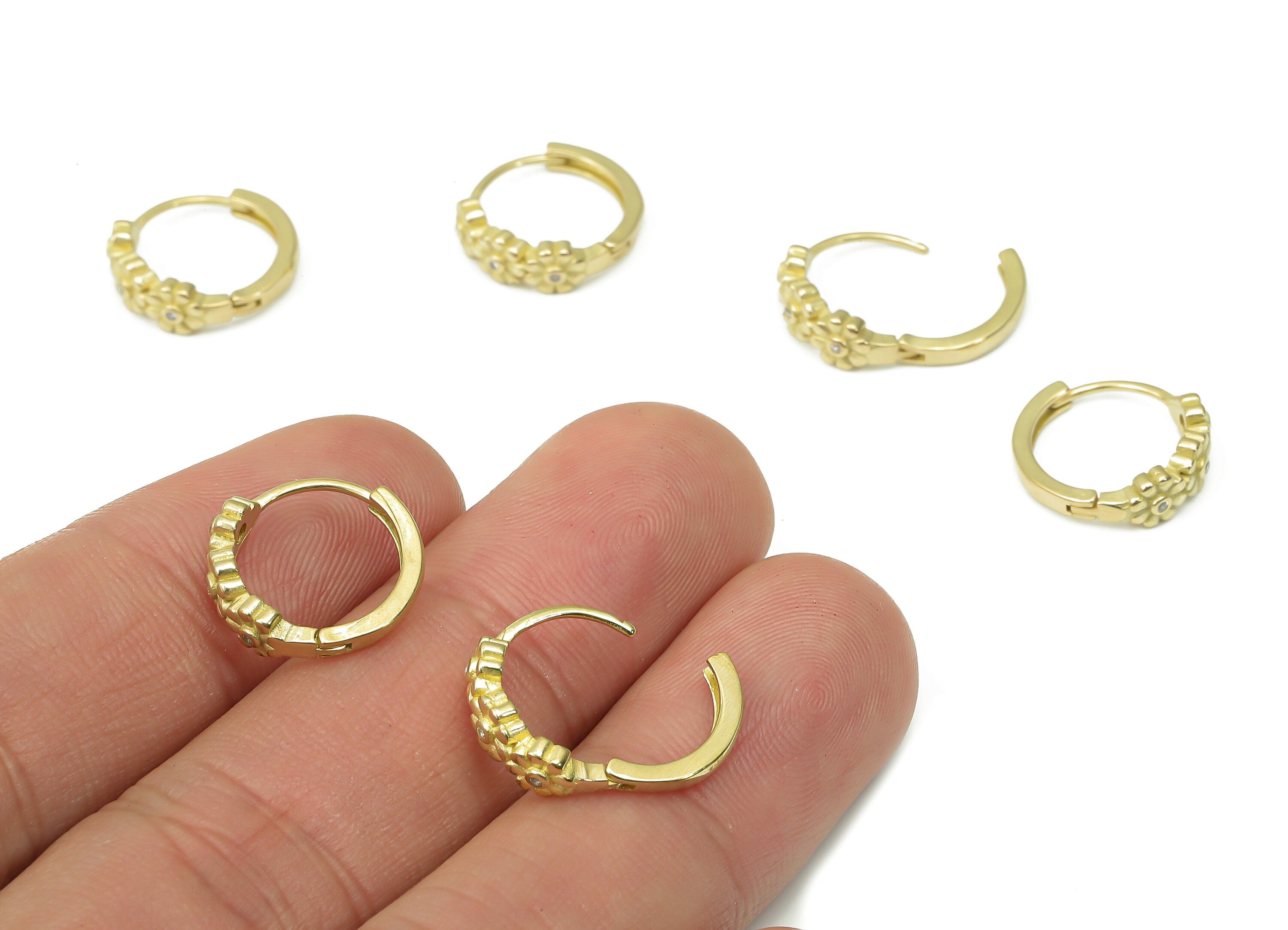 Brass Round Hoop Earring - Dainty Flower Huggies with Open Ring - Zircon Small Hoop Earrings - Jewelry Making - 14.54x13.29x1.77mm - PP7364 - DOMEDBAZAAR