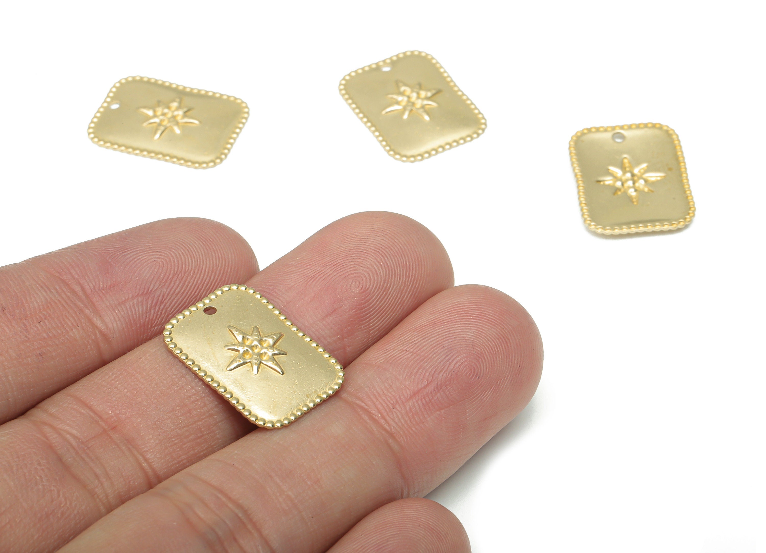 Brass Relief Rectangle Earring Charms - Raw Brass Star Pendant - Jewelry Making Supplies - 18.71x13.81x0.64mm - PP5194 - DOMEDBAZAAR