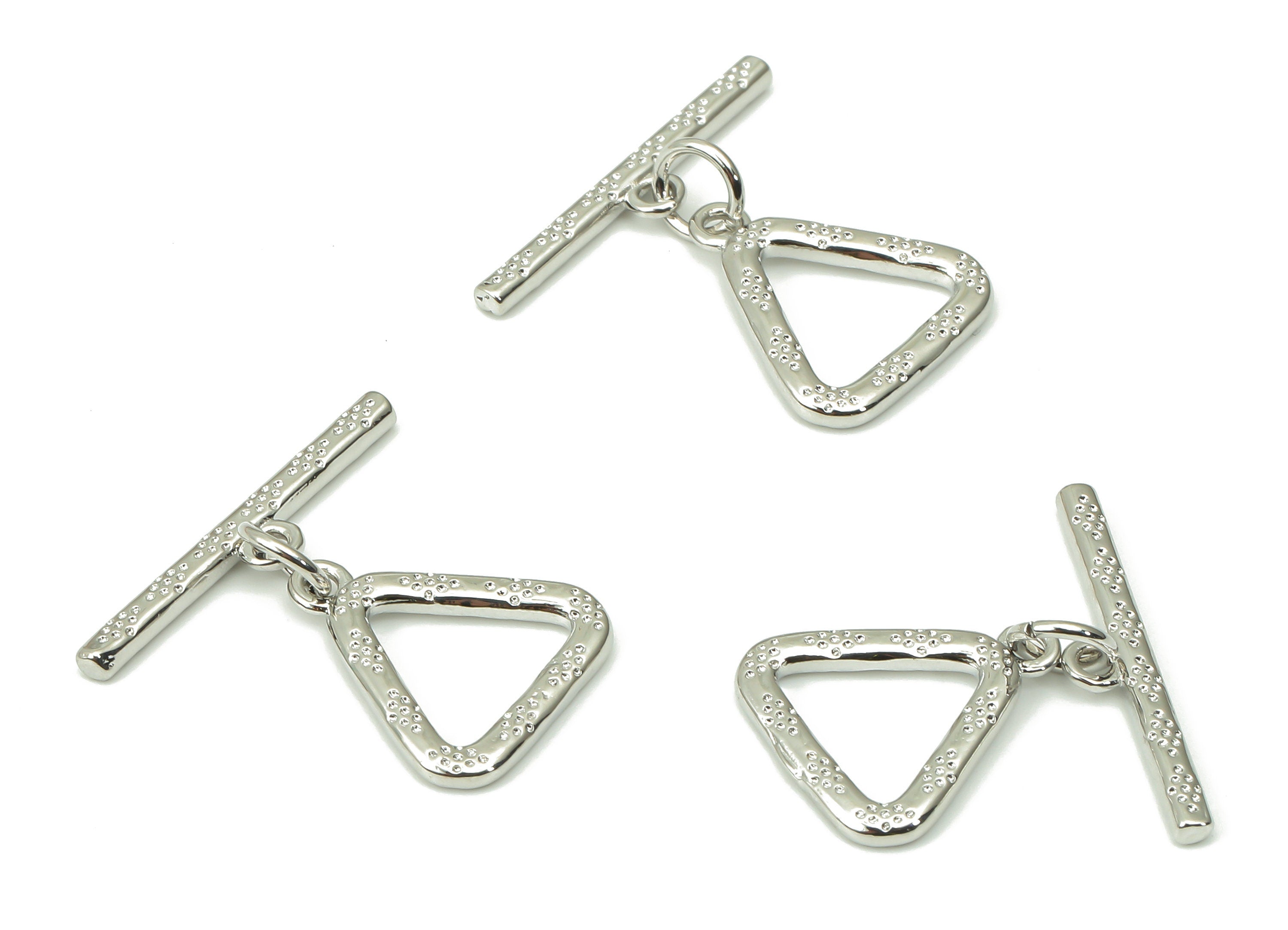 Brass Hammered Triangle Toggle Clasps – White Gold Triangle Toggle Clasp - 18K Real White Gold Plated Brass –20.16x21.15x1.54mm - RGP4531S - DOMEDBAZAAR