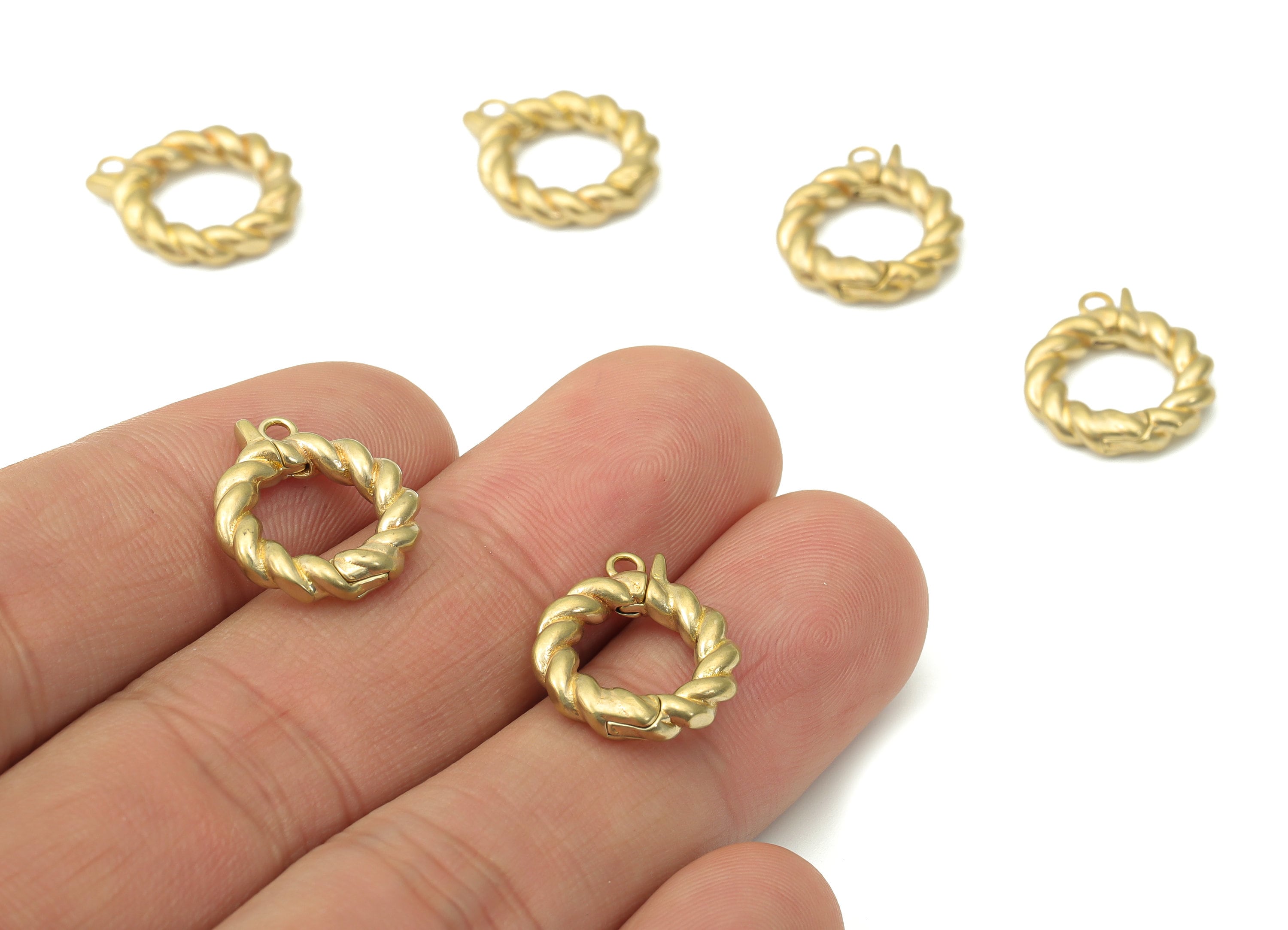 Brass Twisted Round Clasp - Raw Brass Plated Circle Clasp – Jewelry Making Supplies - 17.07x14.02x3.2mm - PP5274 - DOMEDBAZAAR