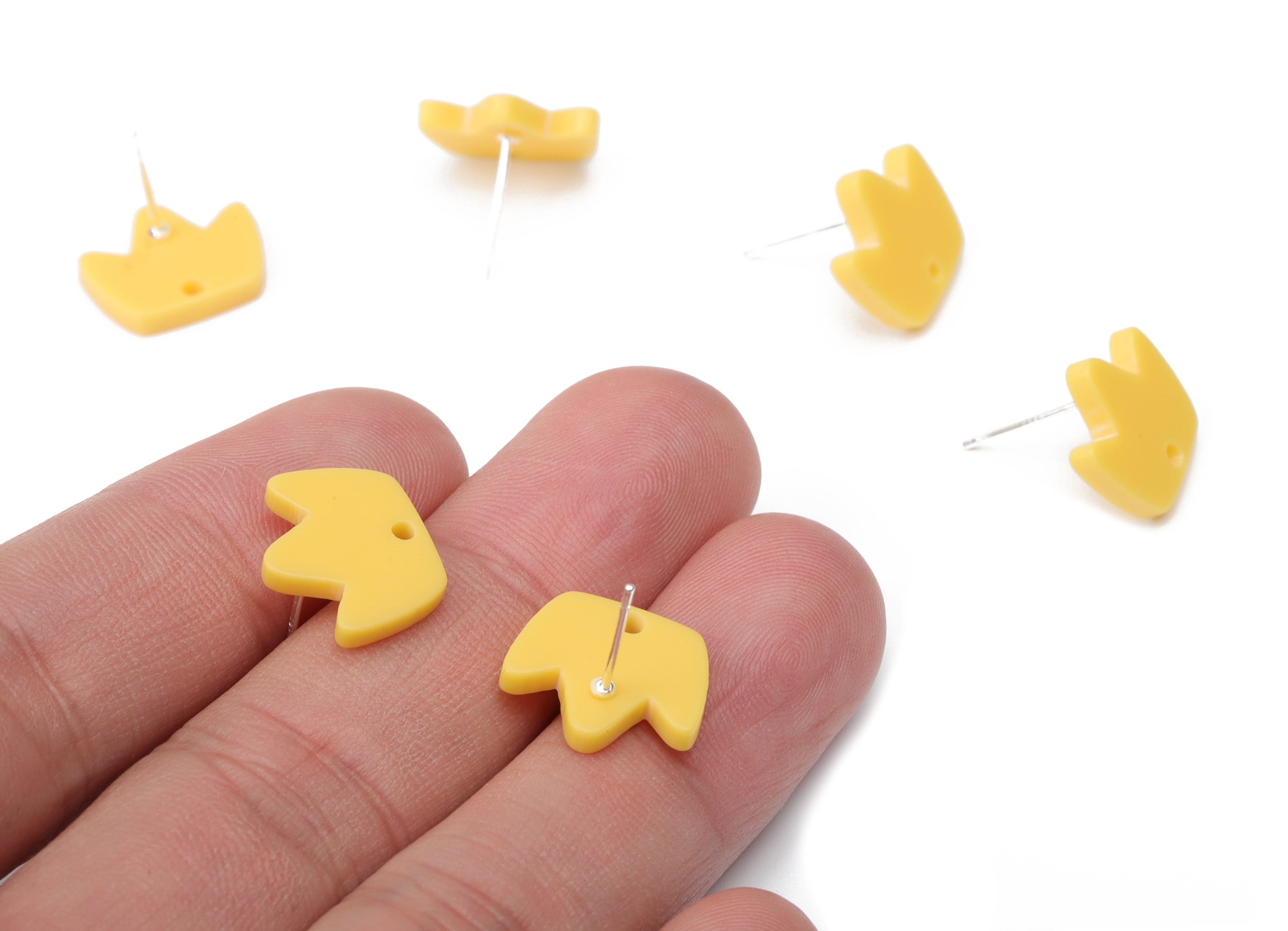 Acrylic Crown Earring Stud – Yellow Matte Acrylic Crown Post - Silver Plated Cupronickel Stud - Jewelry Supplies - 14.62x12.6x2.3mm - AC2489 - DOMEDBAZAAR