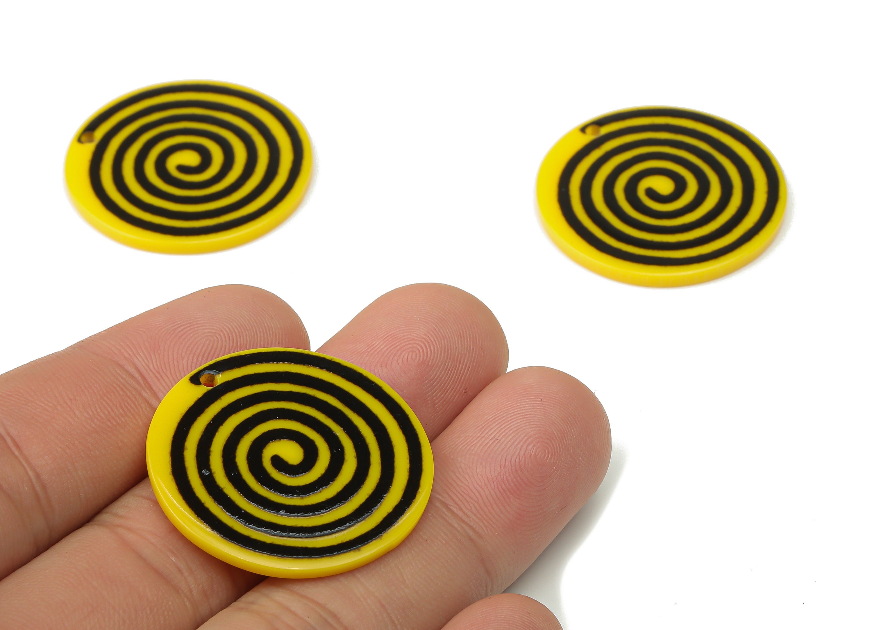 Acrylic Round Flower Earring Charm - Black and Yellow Matte Flower Pendant Charm - Jewelry Findings - 29.1×29.1×2.5mm - AC2517F - DOMEDBAZAAR