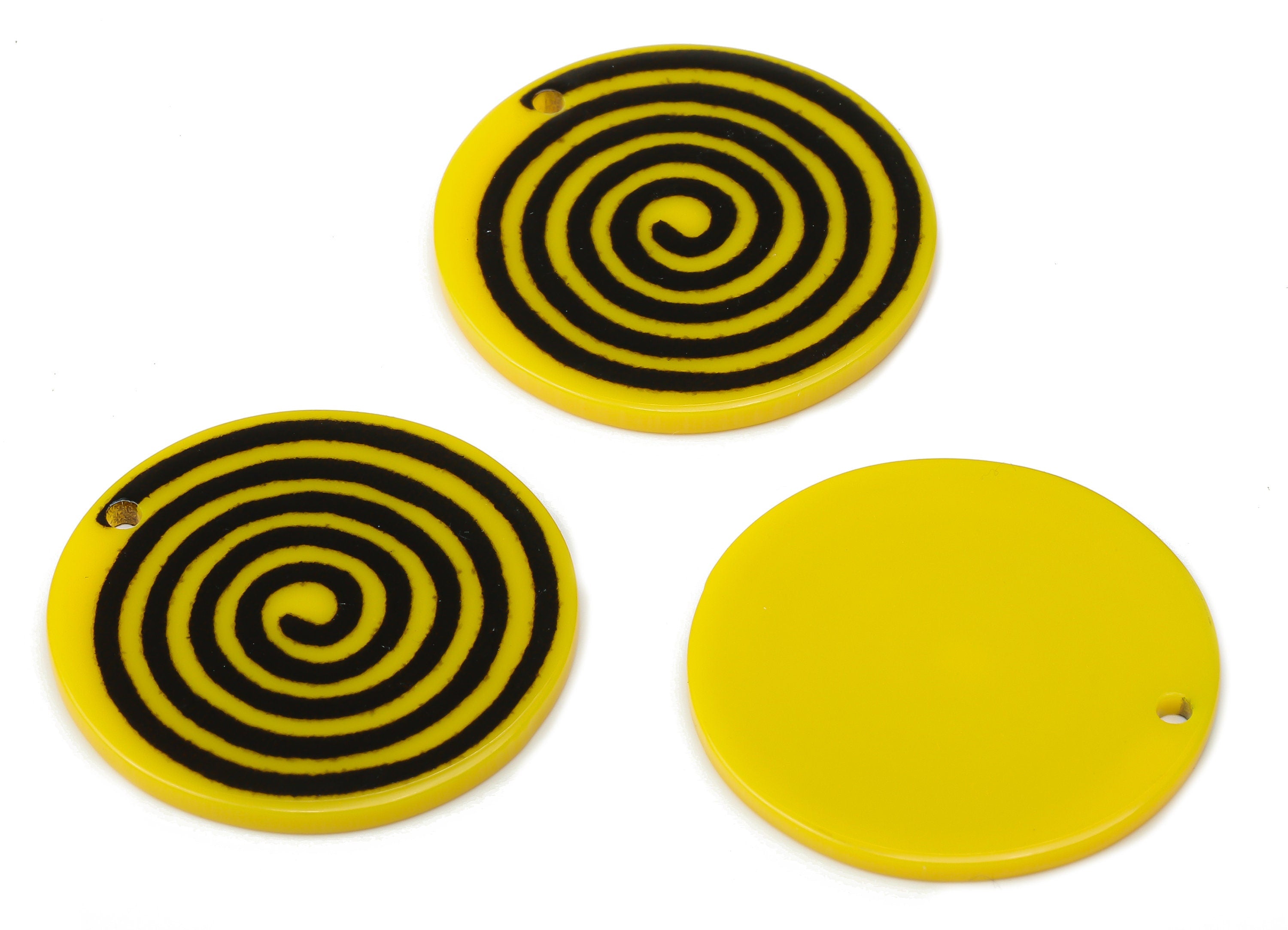 Acrylic Round Flower Earring Charm - Black and Yellow Matte Flower Pendant Charm - Jewelry Findings - 29.1×29.1×2.5mm - AC2517F - DOMEDBAZAAR