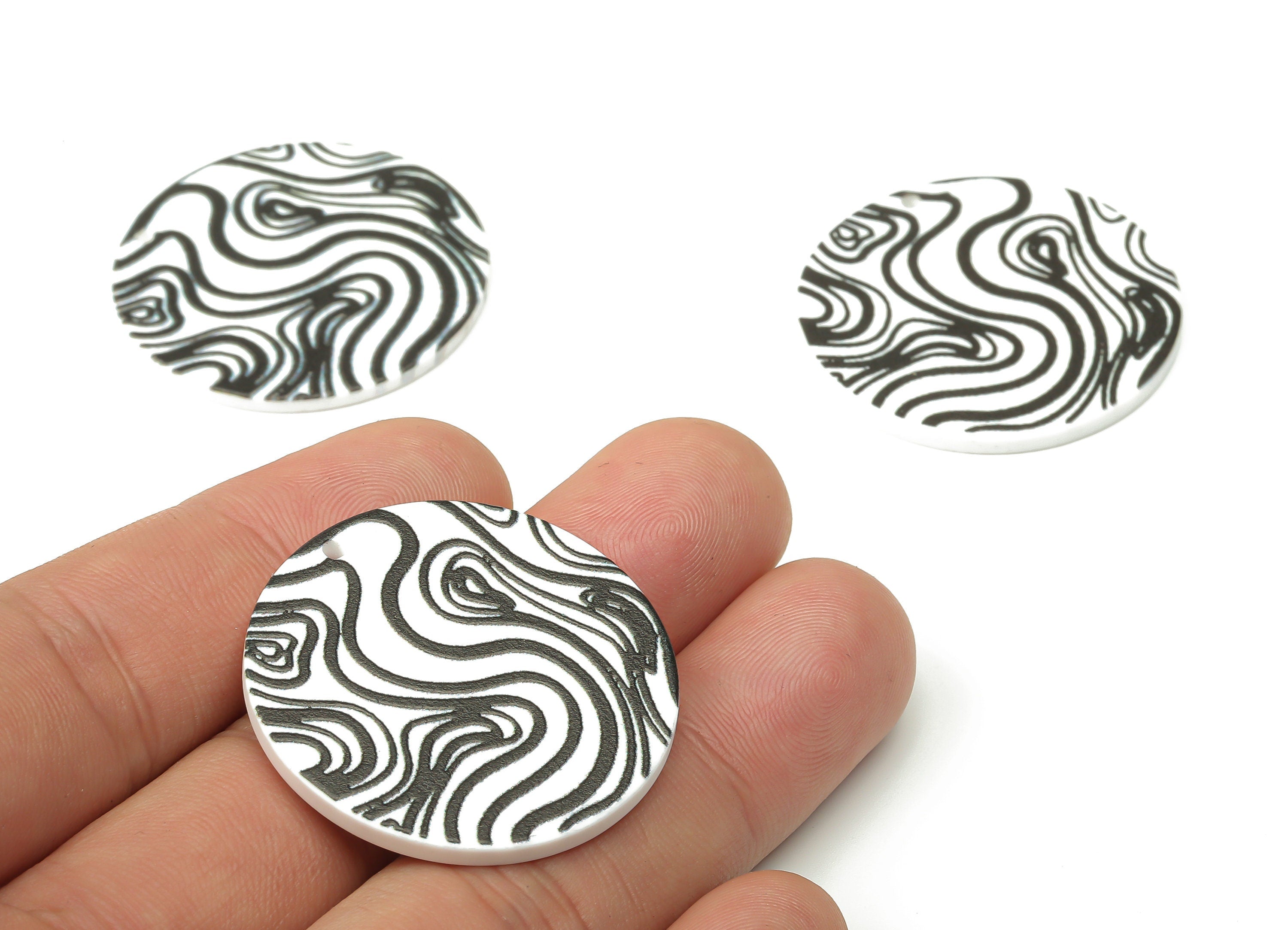 Acrylic Round Waves Earrings Charm - Black Acrylic Waves Circle Pendant - Printing Textured - Jewelry Supplies - 36.86x36.86x2.3mm - AC2519B - DOMEDBAZAAR