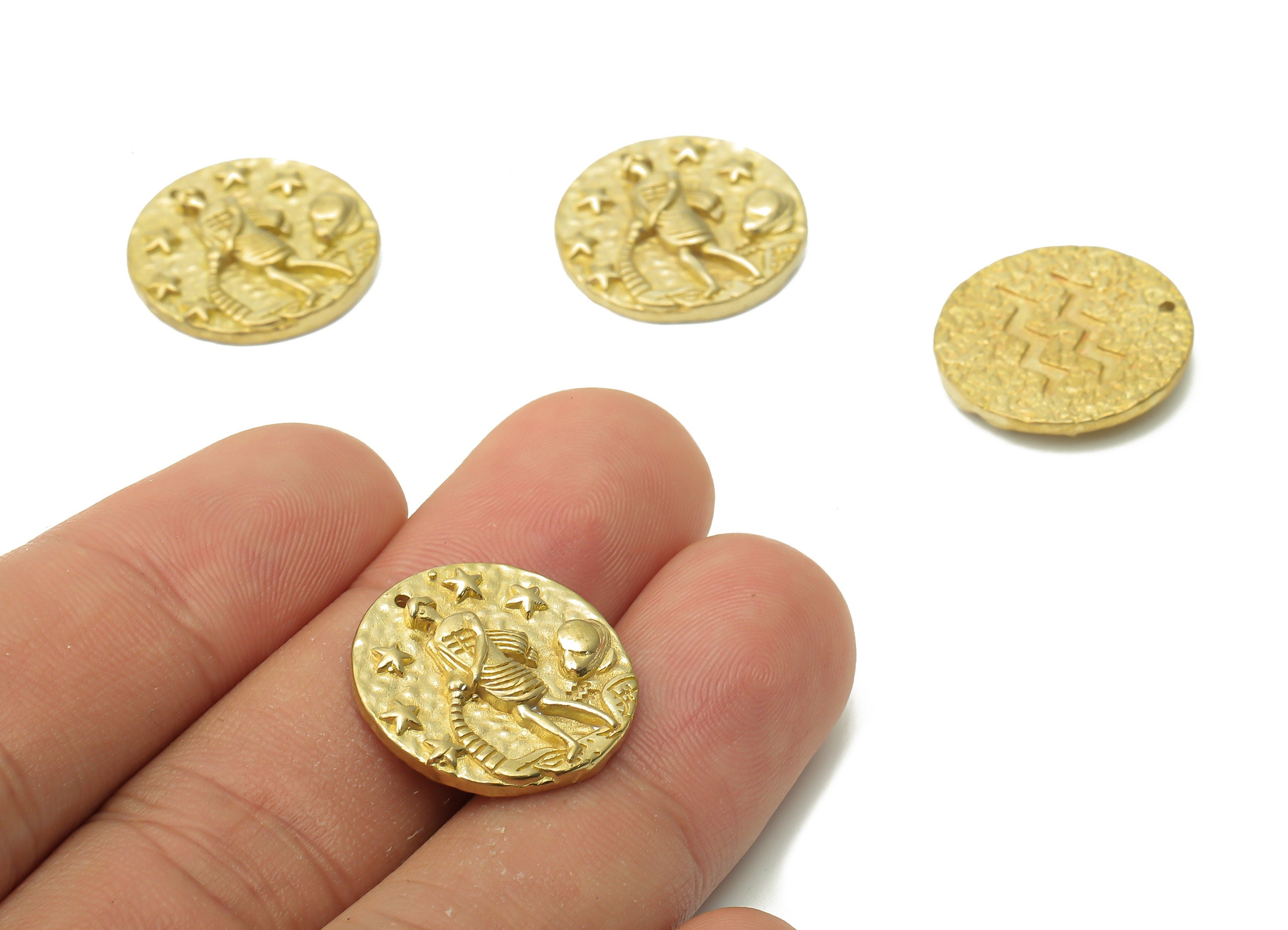 Aquarius Round Charm - Raw Brass Star Pendant - Brass Zodiac Pendant - Raw Brass Horoscopes Aquarius Necklace - 19.4x19.4x3.2mm - PP7751A - DOMEDBAZAAR