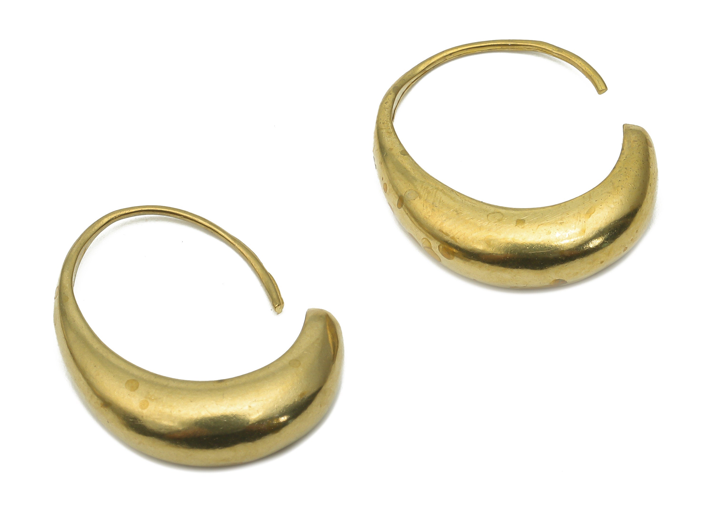 Brass C Hoop Earrings - Raw Brass Earring Wire - Brass Crescent Hoop Earrings - Raw Brass Hoop Earrings - 30.45x19.78x1.64mm - PP7641 - DOMEDBAZAAR