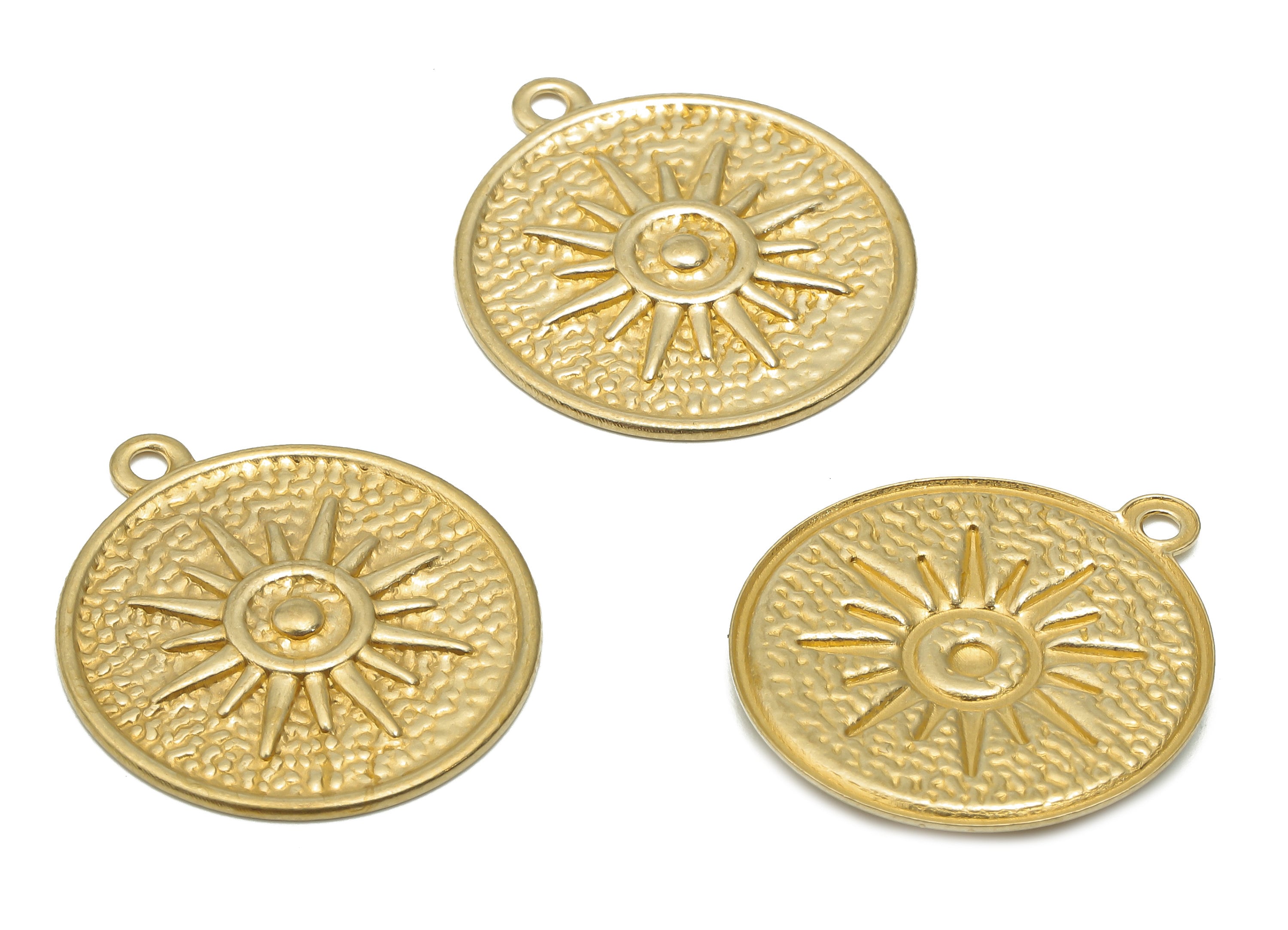 Brass Round Sun Pendant - Raw Brass Sun Pendant - Brass Sun Pendant - Raw Brass circle Pendant - Brass Pendant - 22.85x20.19x0.9mm - PP7845 - DOMEDBAZAAR