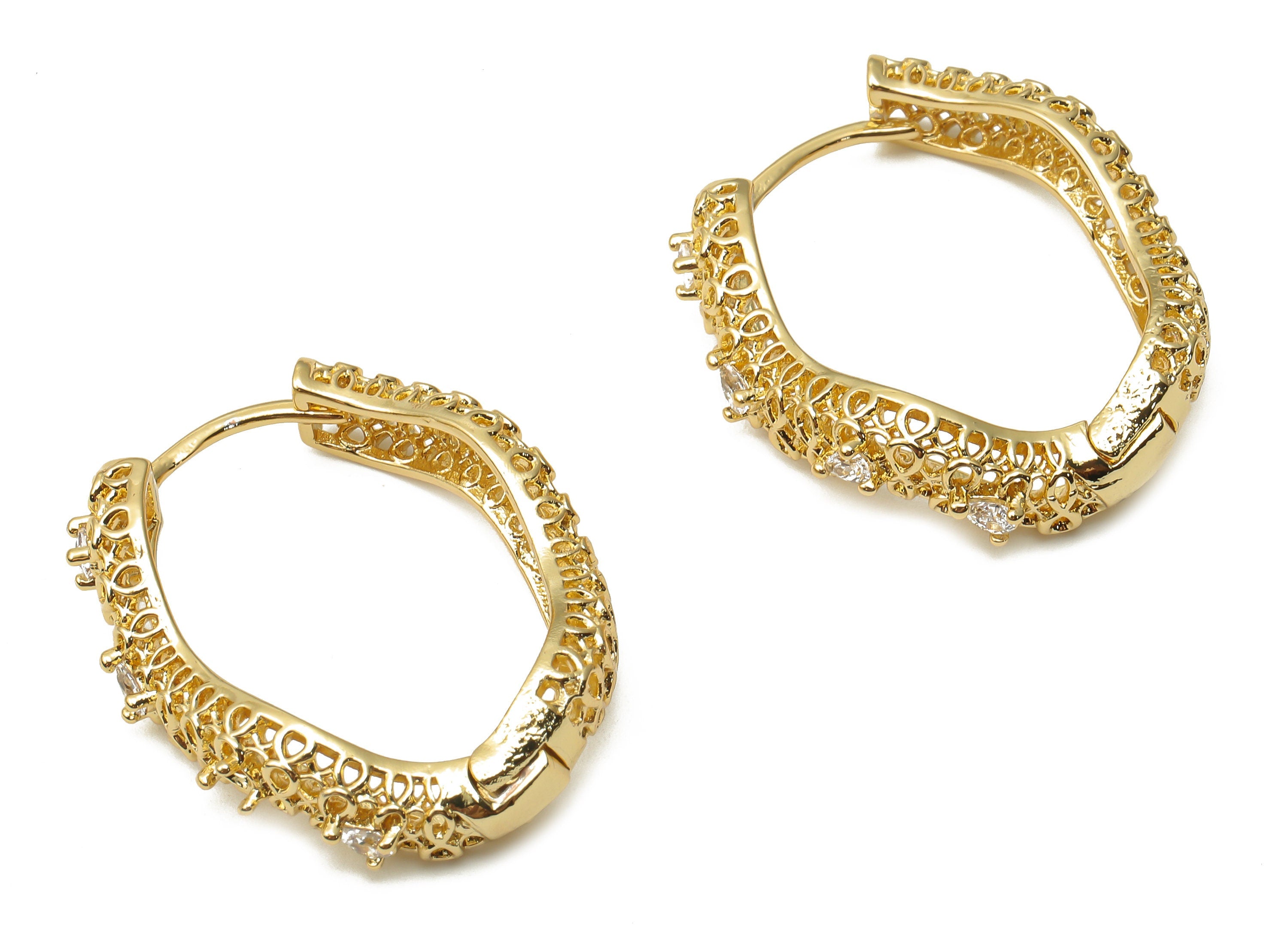 Brass Round Hoop Earrings with Zircon - Brass Textured Wave Huggie Hoop - 18K Real Gold Plated - 30.32x25.03x3.56mm - RGP4771 - DOMEDBAZAAR