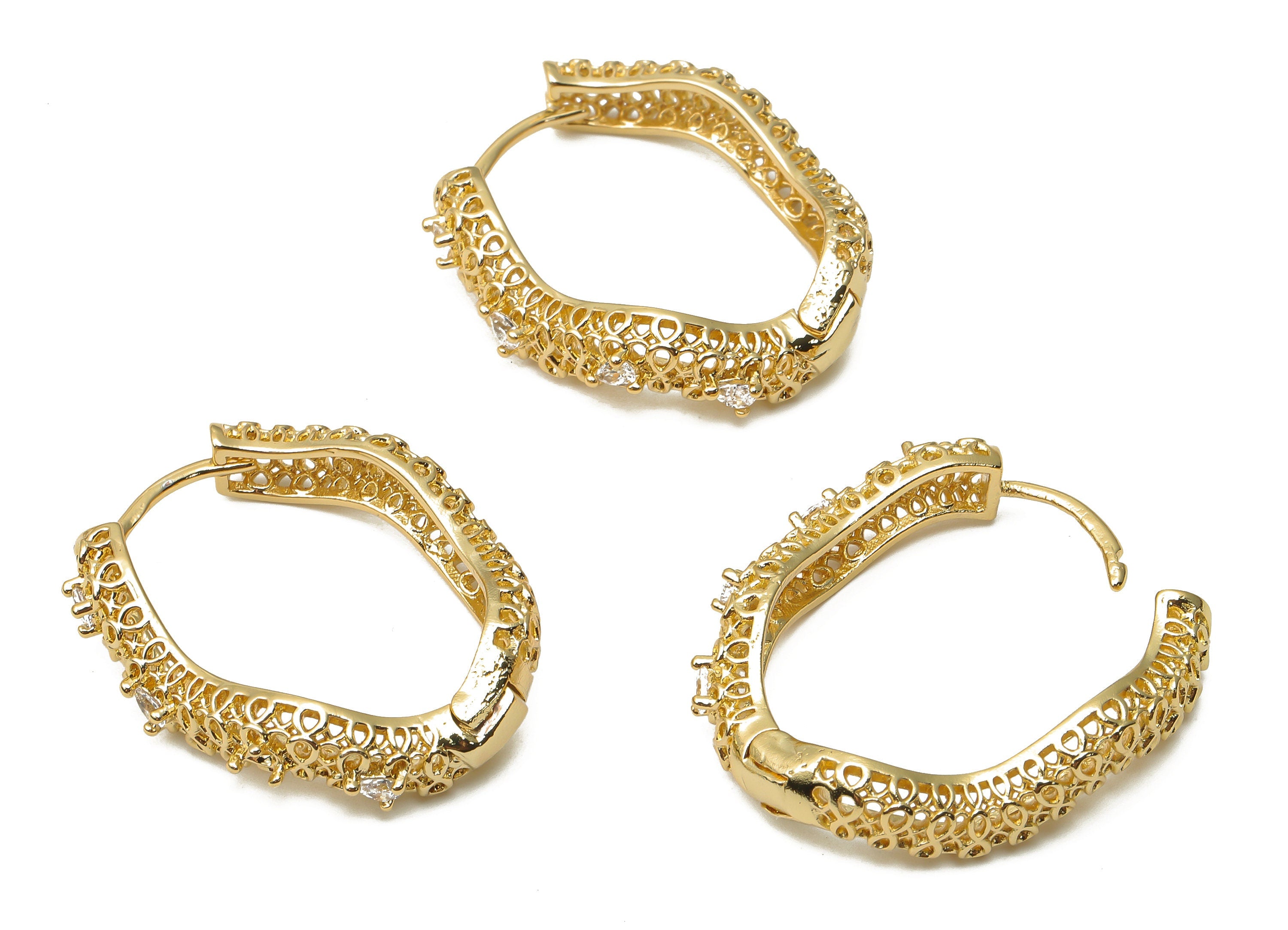 Brass Round Hoop Earrings with Zircon - Brass Textured Wave Huggie Hoop - 18K Real Gold Plated - 30.32x25.03x3.56mm - RGP4771 - DOMEDBAZAAR