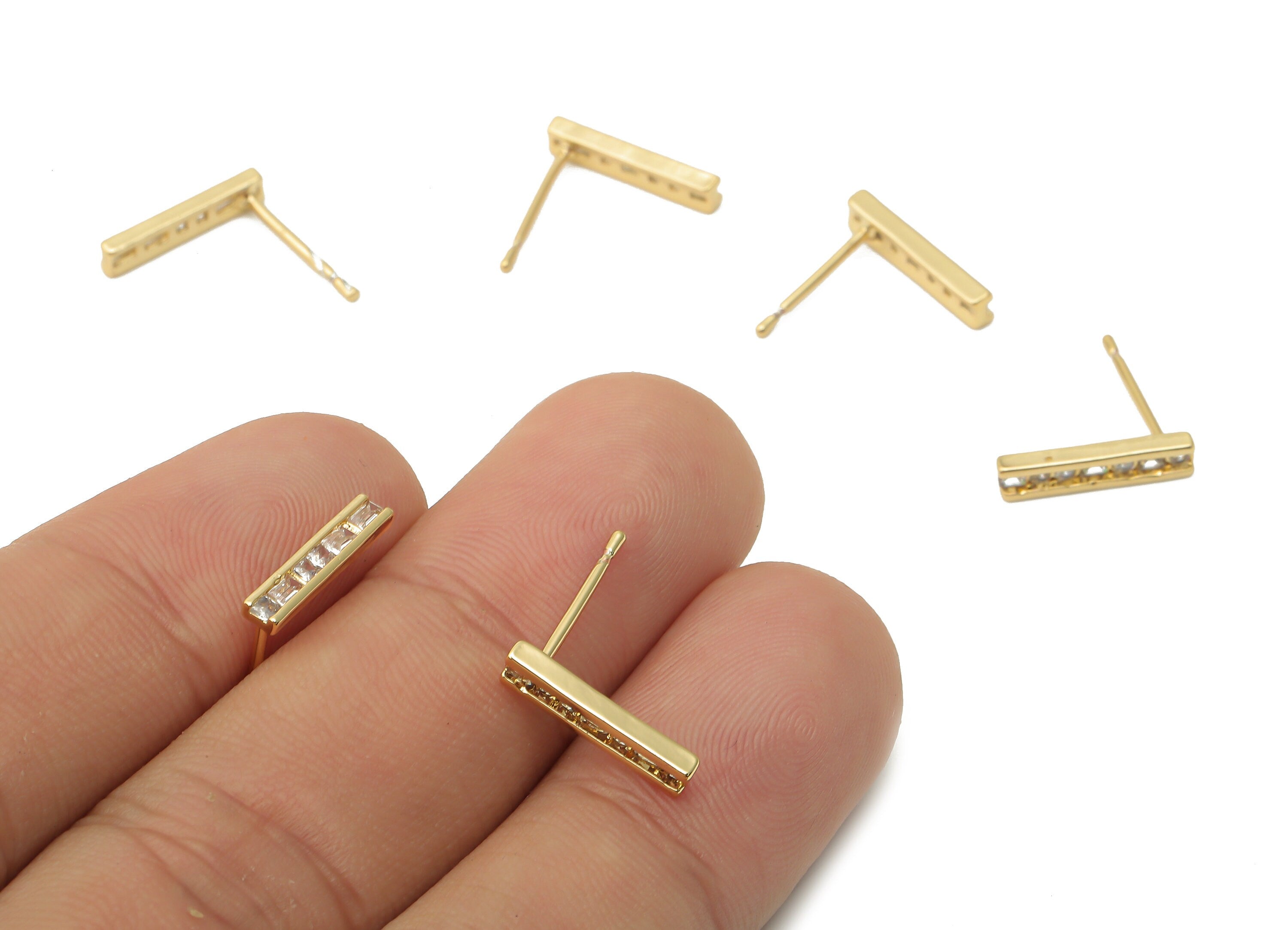 Brass Earring Bar Stud With Zircon - Gold plated Letter I Earring Post - 18K Real Gold Plated Brass -13.6x2.92x1.66mm - RGP4971 - DOMEDBAZAAR