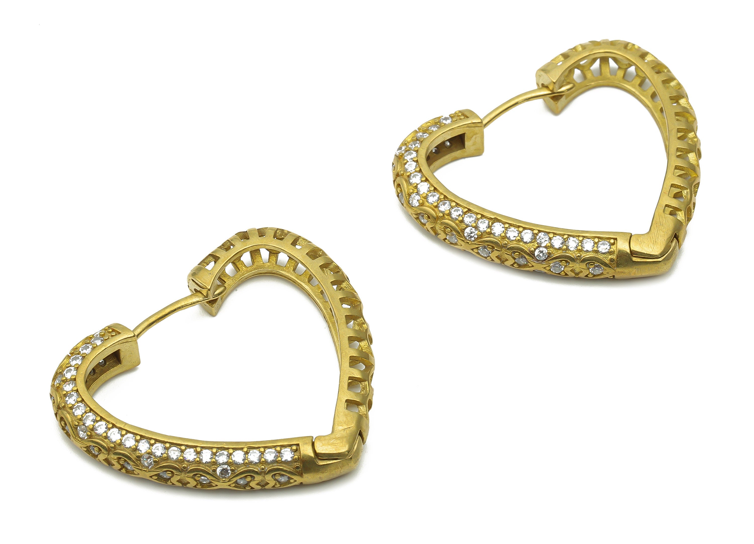 Brass heart Huggie hoop earrings with Zircon - Raw Brass Thick heart Huggie hoop - Brass Textured Heart Hoop - 35.25x30.92x5.38mm - PP7837 - DOMEDBAZAAR