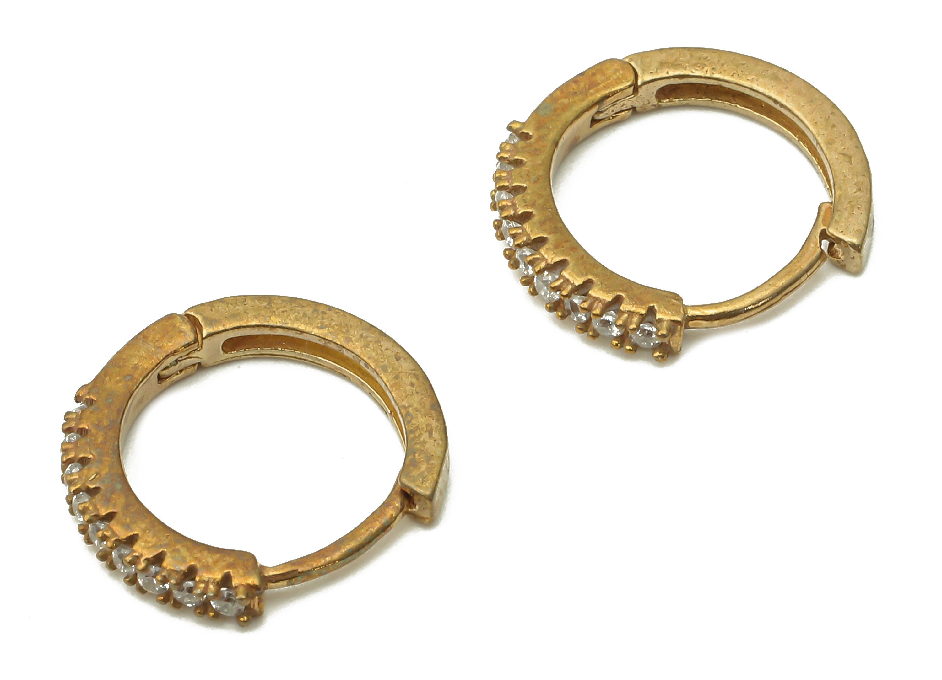 Brass Huggie Earrings Clasps- Raw Brass Round Huggie Hoop Earring With Zircon - Brass Textured Circle Clasp - 13.8x13.8x2.1mm - PP7691 - DOMEDBAZAAR