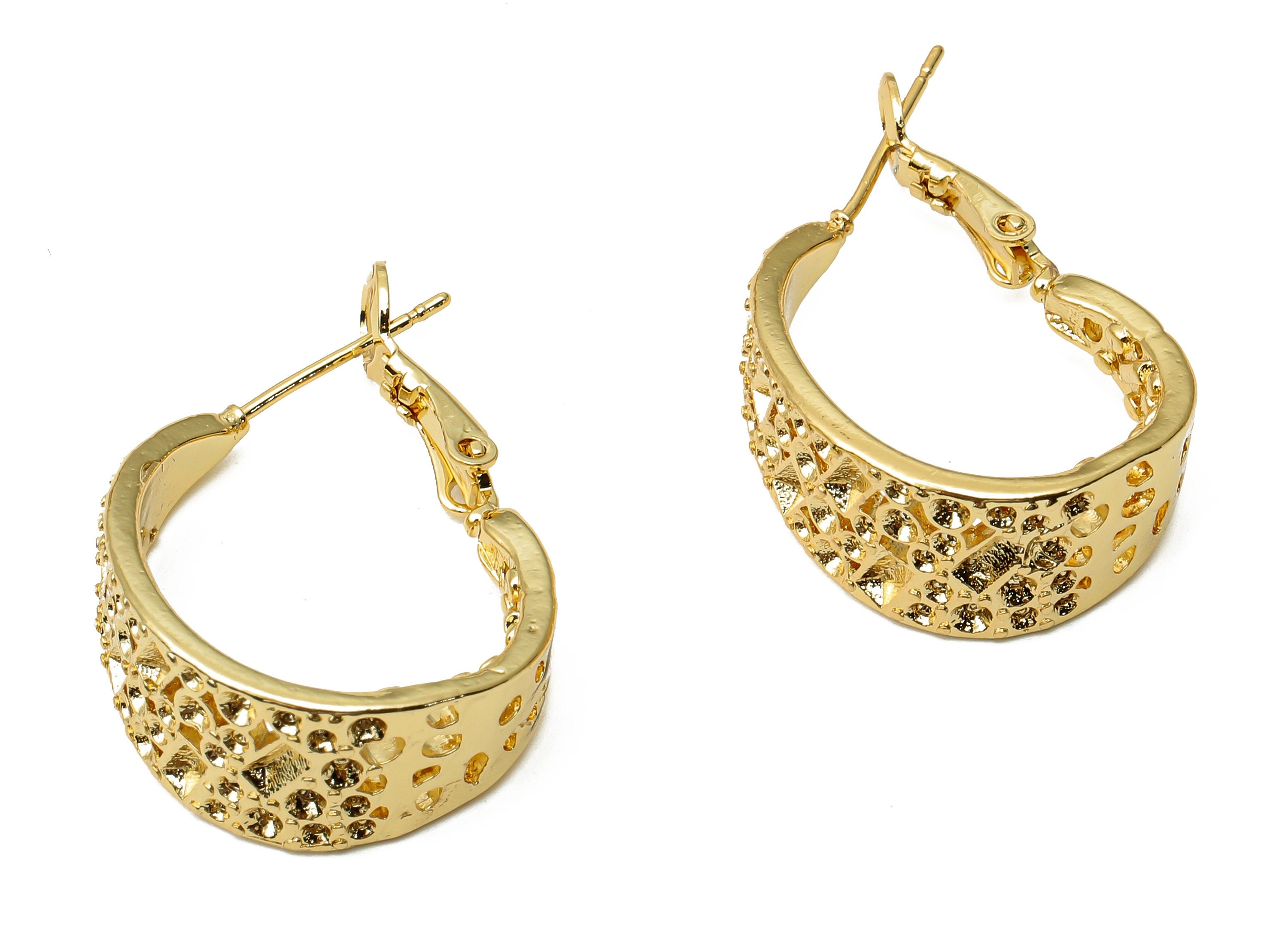 Brass Textured Earring Clasps - Brass Think Hoop - Brass Spot Round Clasps - 18K Real Gold Plated Brass - 28.74x19.18x2.32mm - RGP4787 - DOMEDBAZAAR