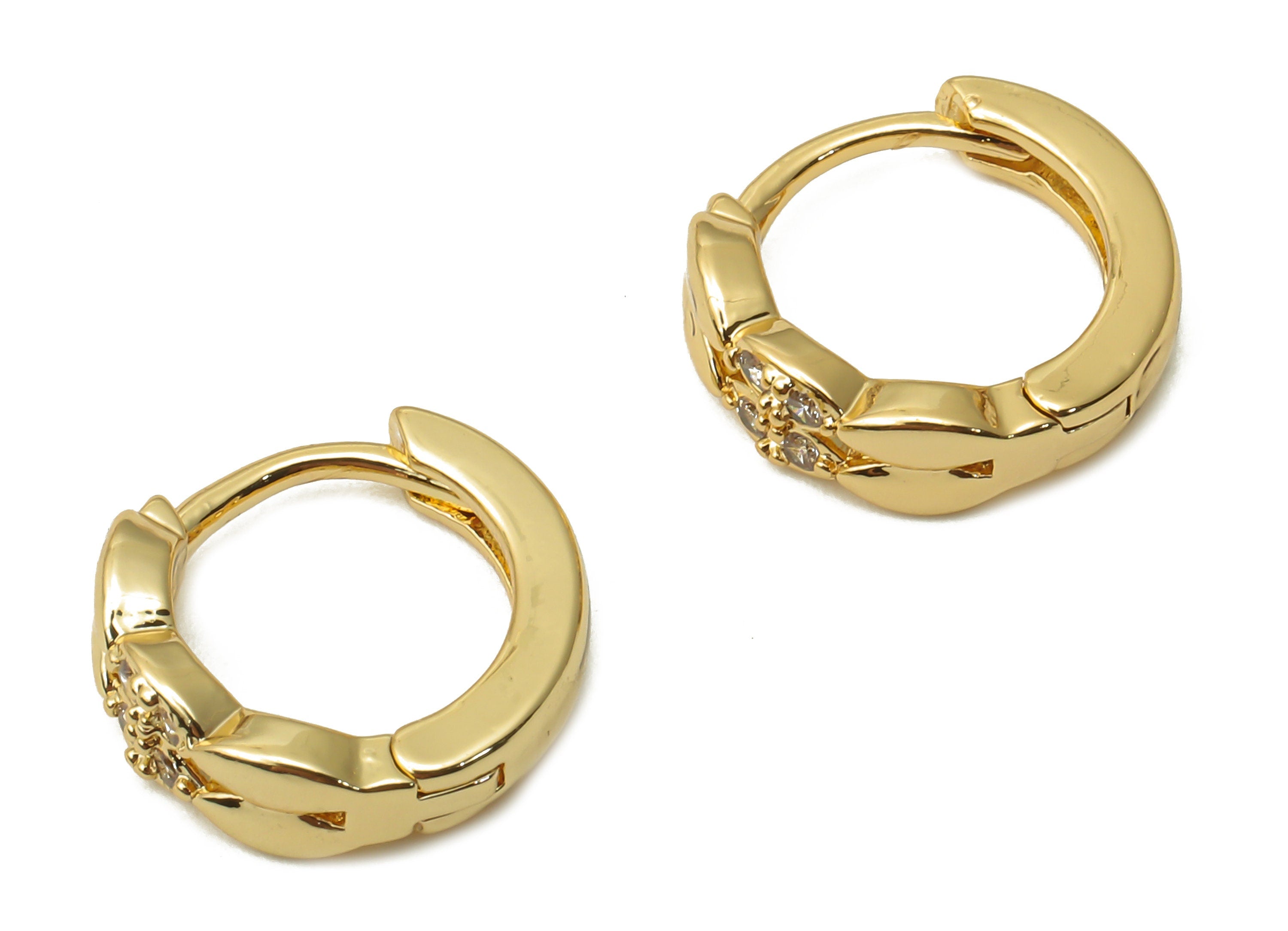 Brass Curb Chain Hoop Earrings With Zircon - Brass Hoop Clasps - huggie Hoop Earrings - 18K Real Gold Plated - 11.77x11.77x1.78mm - RGP5011 - DOMEDBAZAAR