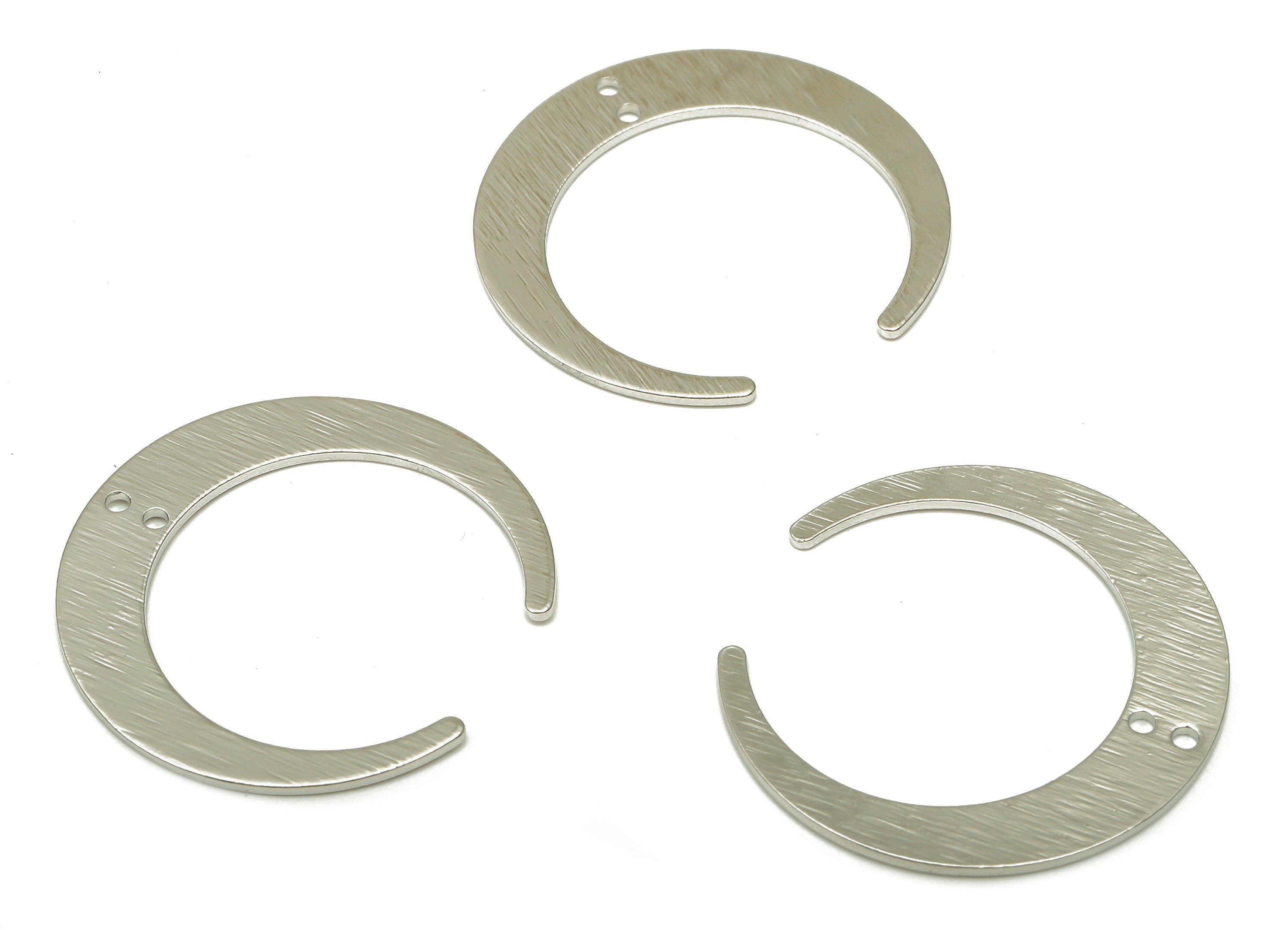 Brass Crescent Connector For Earring - Brass Textured Moon Connector - For Necklace - Silver Tone Plated Brass - 28.6x27.6x0.81mm - PP3414S - DOMEDBAZAAR