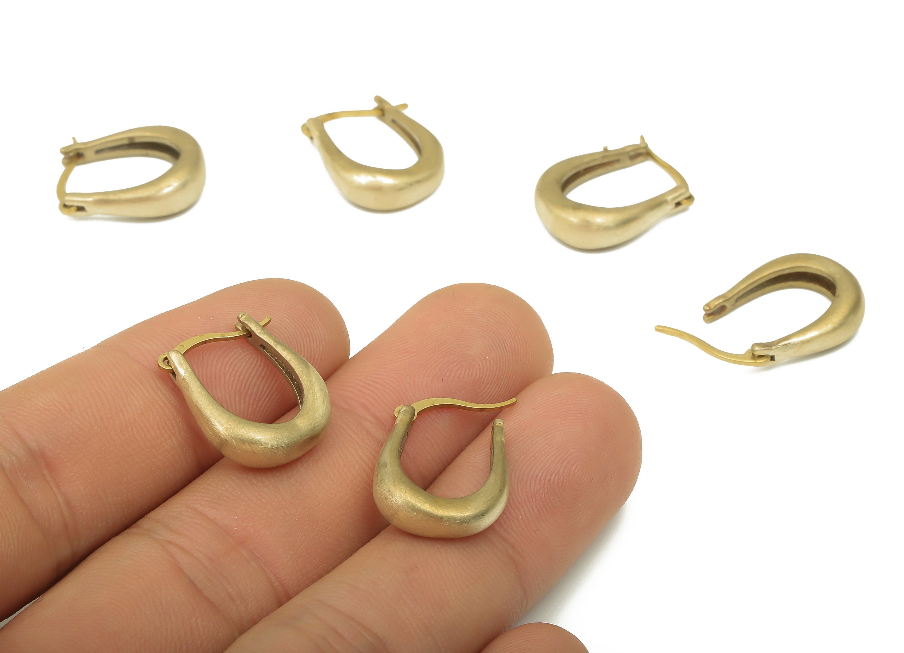 Brass U Stud Earrings - Raw Brass U horsehoe Ear Hooks - Brass Stud Earrings - Brass Earring Findings - 17.36x14.12x2.8mm - PP7856 - DOMEDBAZAAR