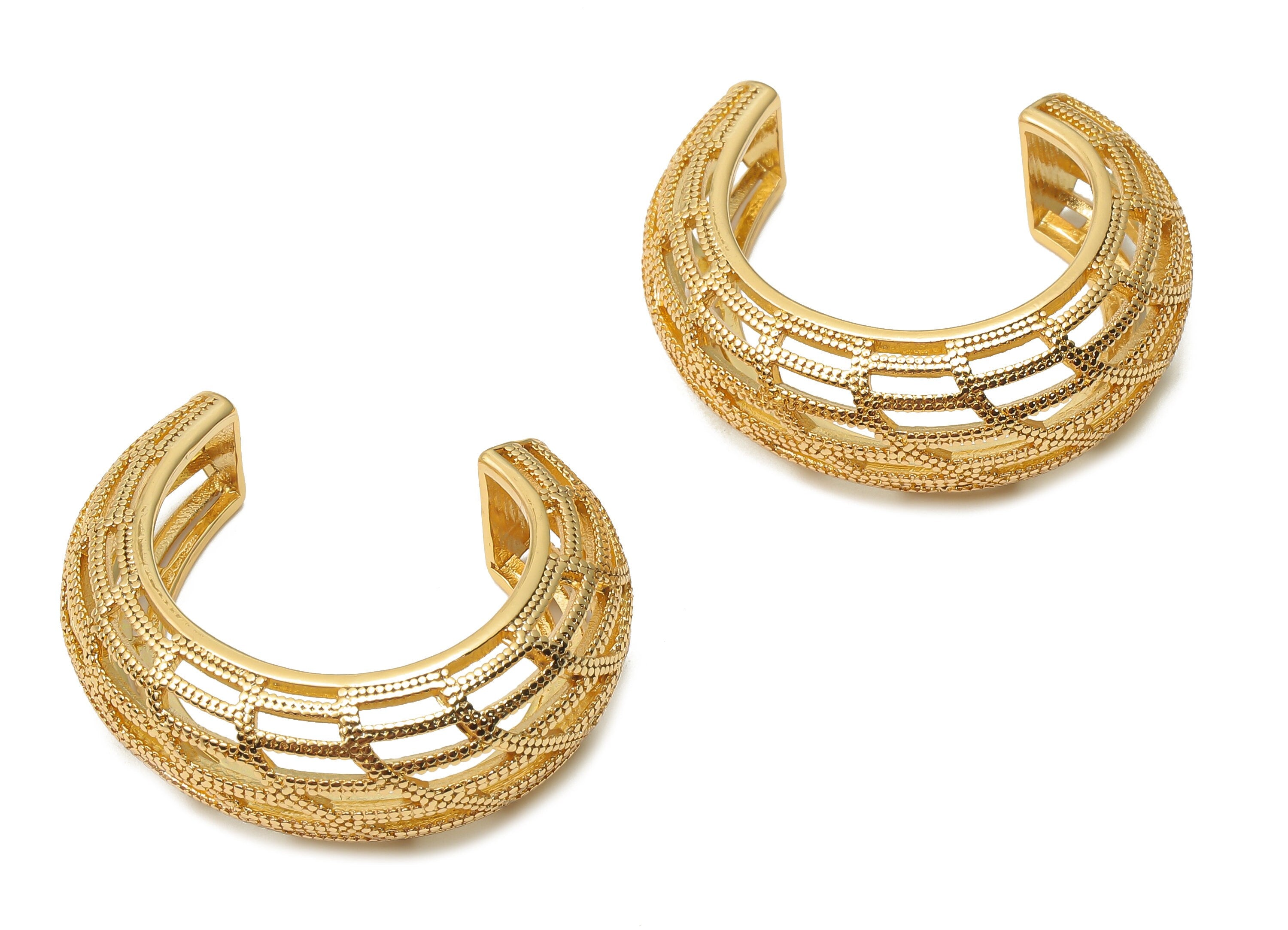 Brass Textured Moon Earrings  - Gold Plated Crescent Hoop Earrings - Earring Open Hoop C - 18K Real Gold Plated -29.52x25.52x2.98mm -RGP4986 - DOMEDBAZAAR
