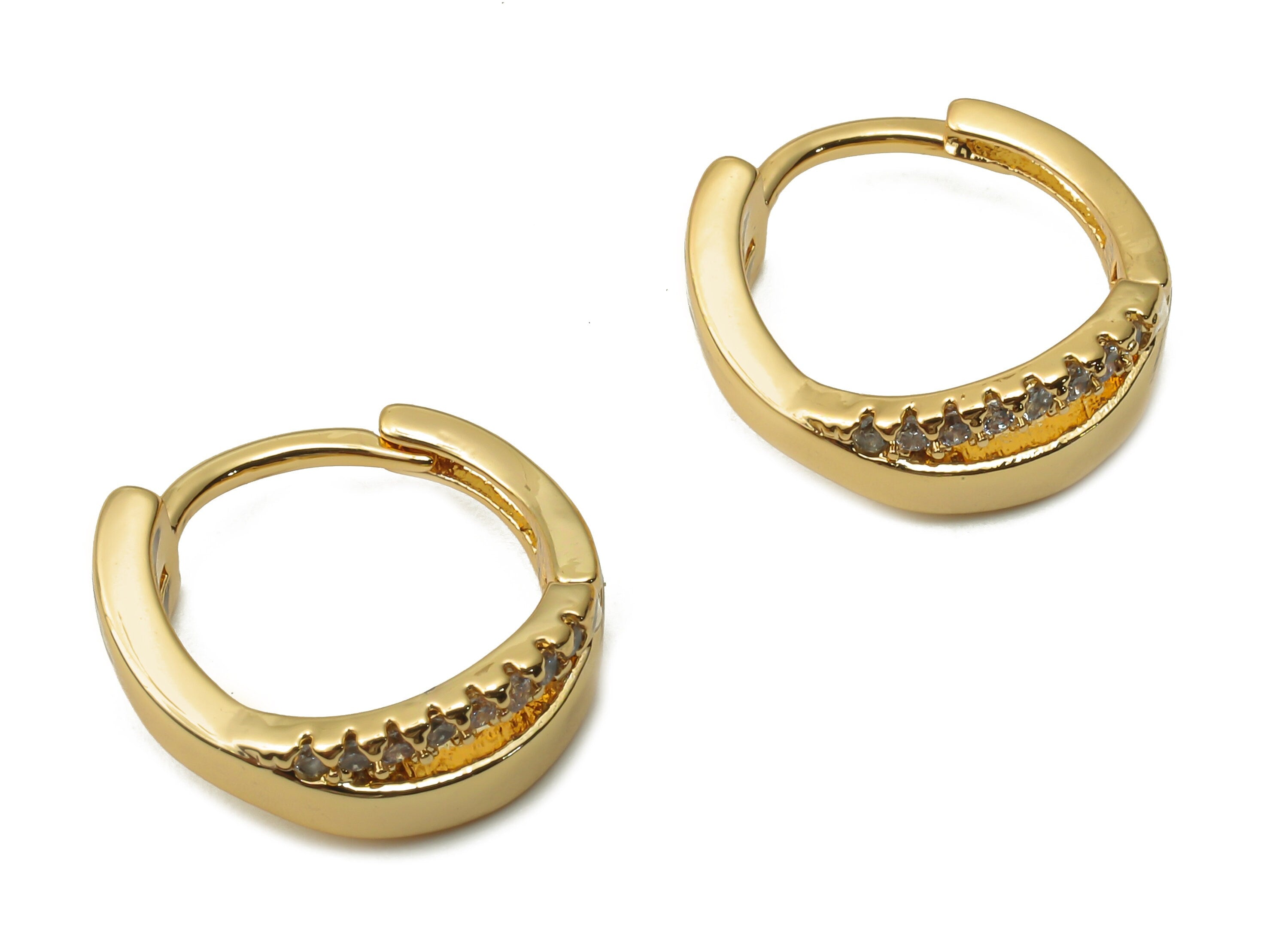 Brass Thick Earrings With Zircon - Gold Plated Round Hoop Claps - Brass Huggie Earring - 18K Real Gold Plated - 13.62x12.48x1.74mm - RGP5002 - DOMEDBAZAAR