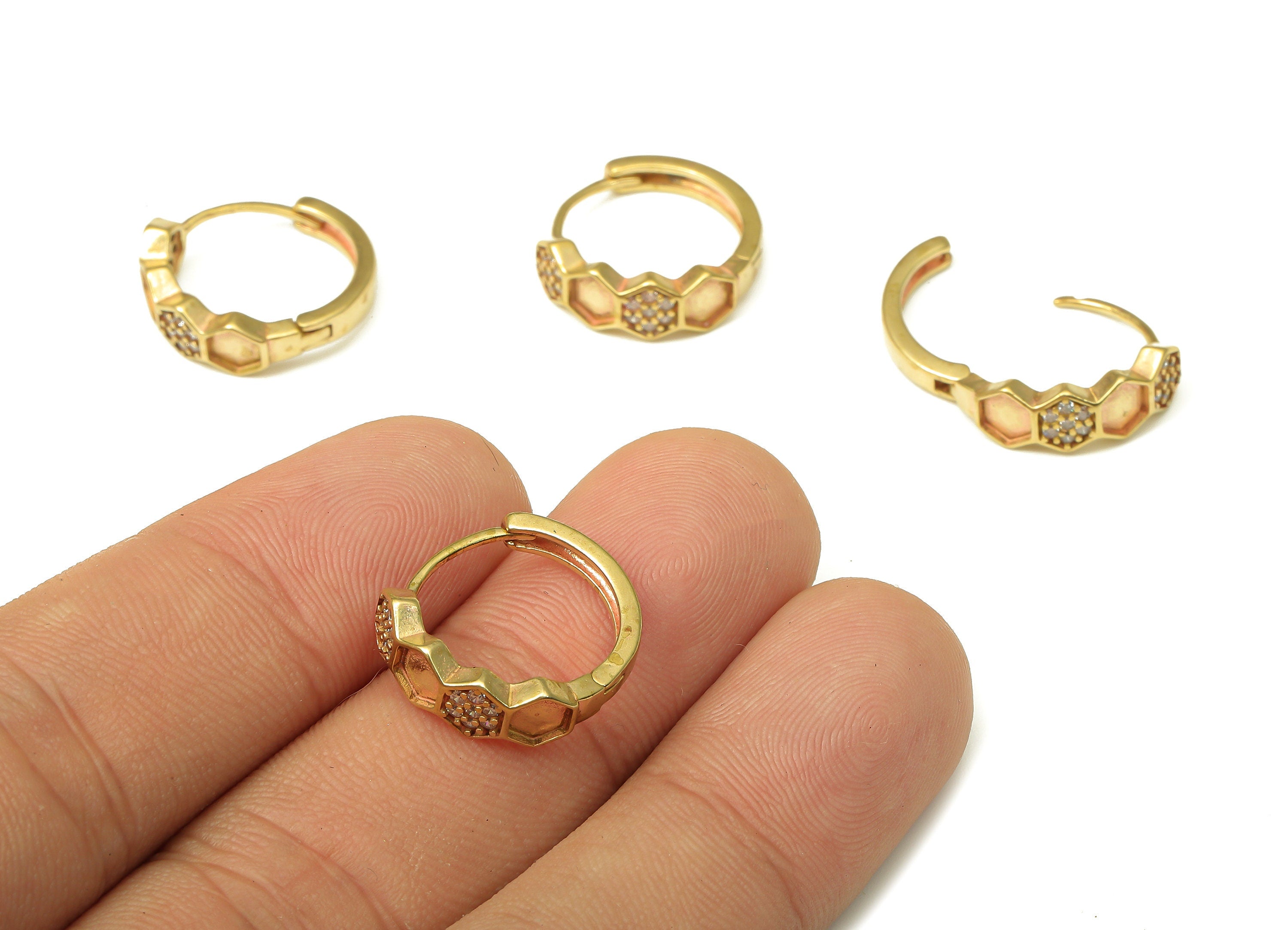 Brass Round Comb Earring Clasp - Raw Brass Hexagon Huggie Thick Hoop with Zircon - Circle Honeycomb Earrings - 16.93x16.2x2.62mm - PP7899 - DOMEDBAZAAR