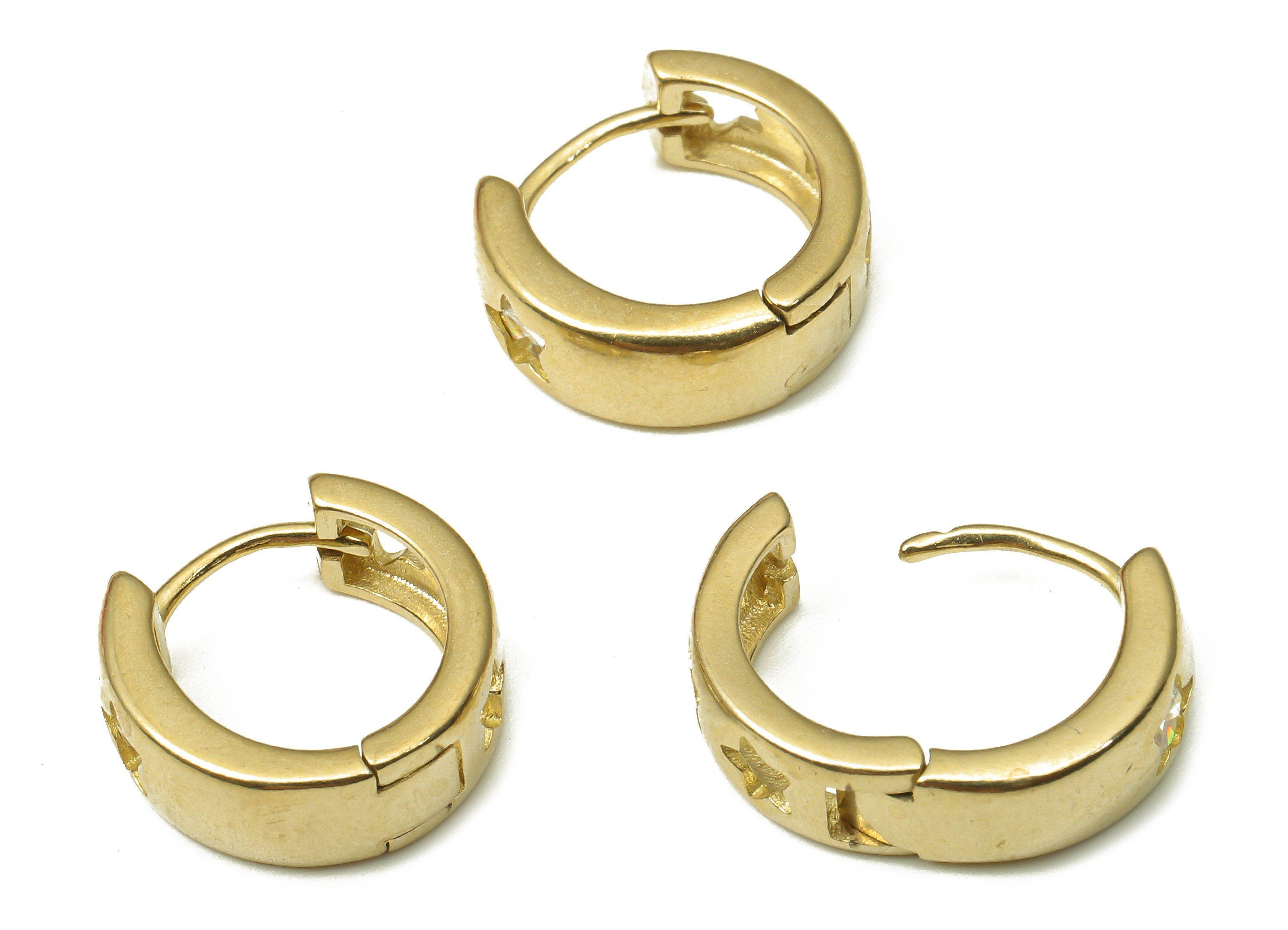 Brass Star Earring Clasp - Raw Brass Micropaved Zircon Earring - Thick Huggie Hoop Earring - 13.44x13.18x2.2mm - PP7909 - DOMEDBAZAAR