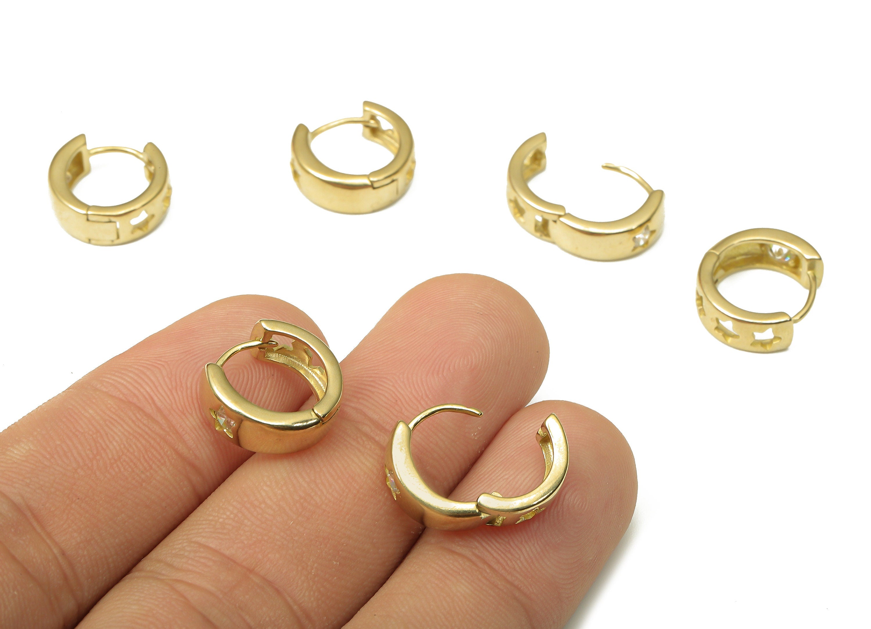 Brass Star Earring Clasp - Raw Brass Micropaved Zircon Earring - Thick Huggie Hoop Earring - 13.44x13.18x2.2mm - PP7909 - DOMEDBAZAAR