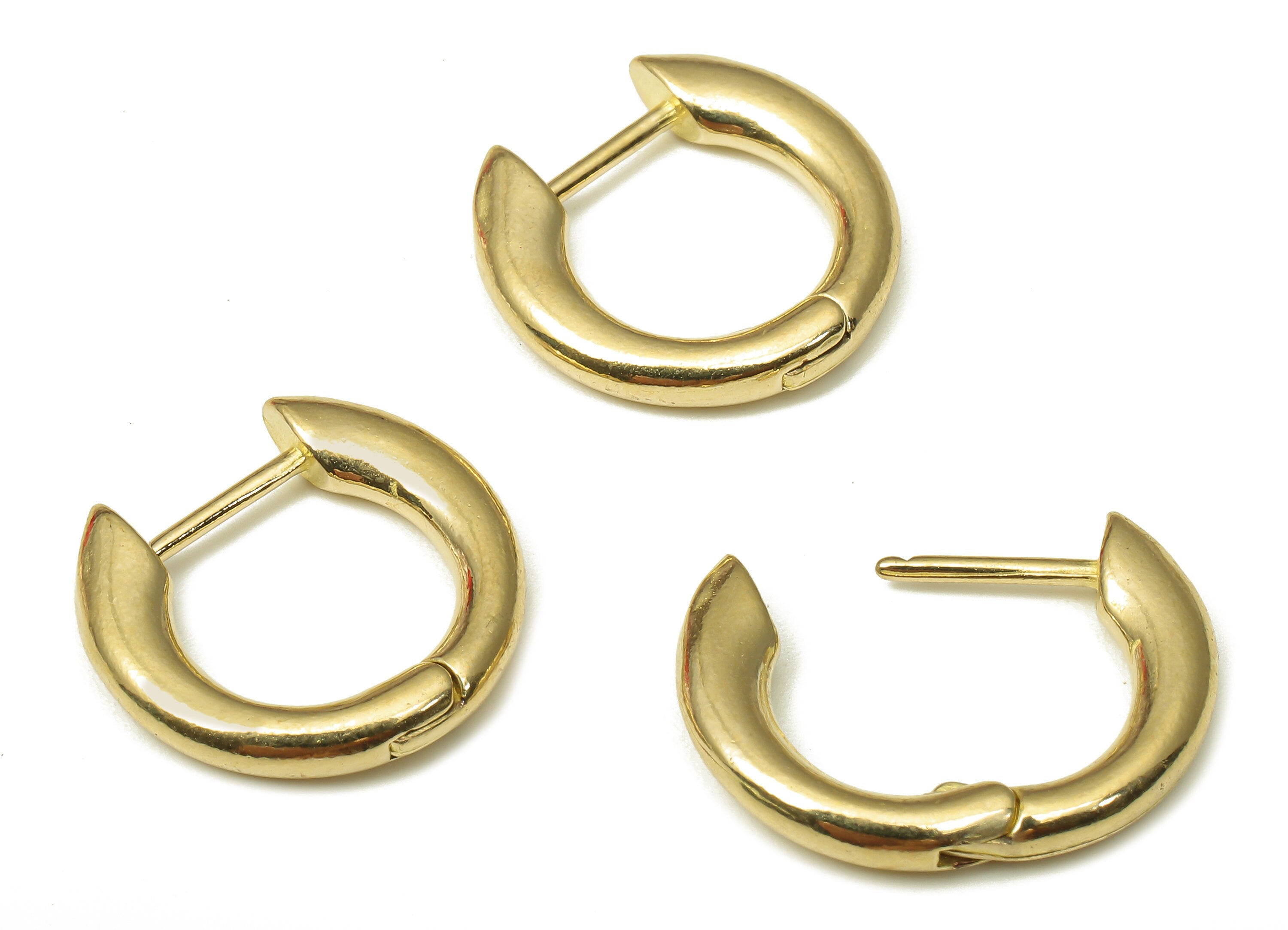 Brass Round Earring Clasp - Raw Brass Circle Huggie Earring - Huggie Hoop Earring - Thick Hoop Earring - 15.5x15.05x2.51mm - PP7923 - DOMEDBAZAAR