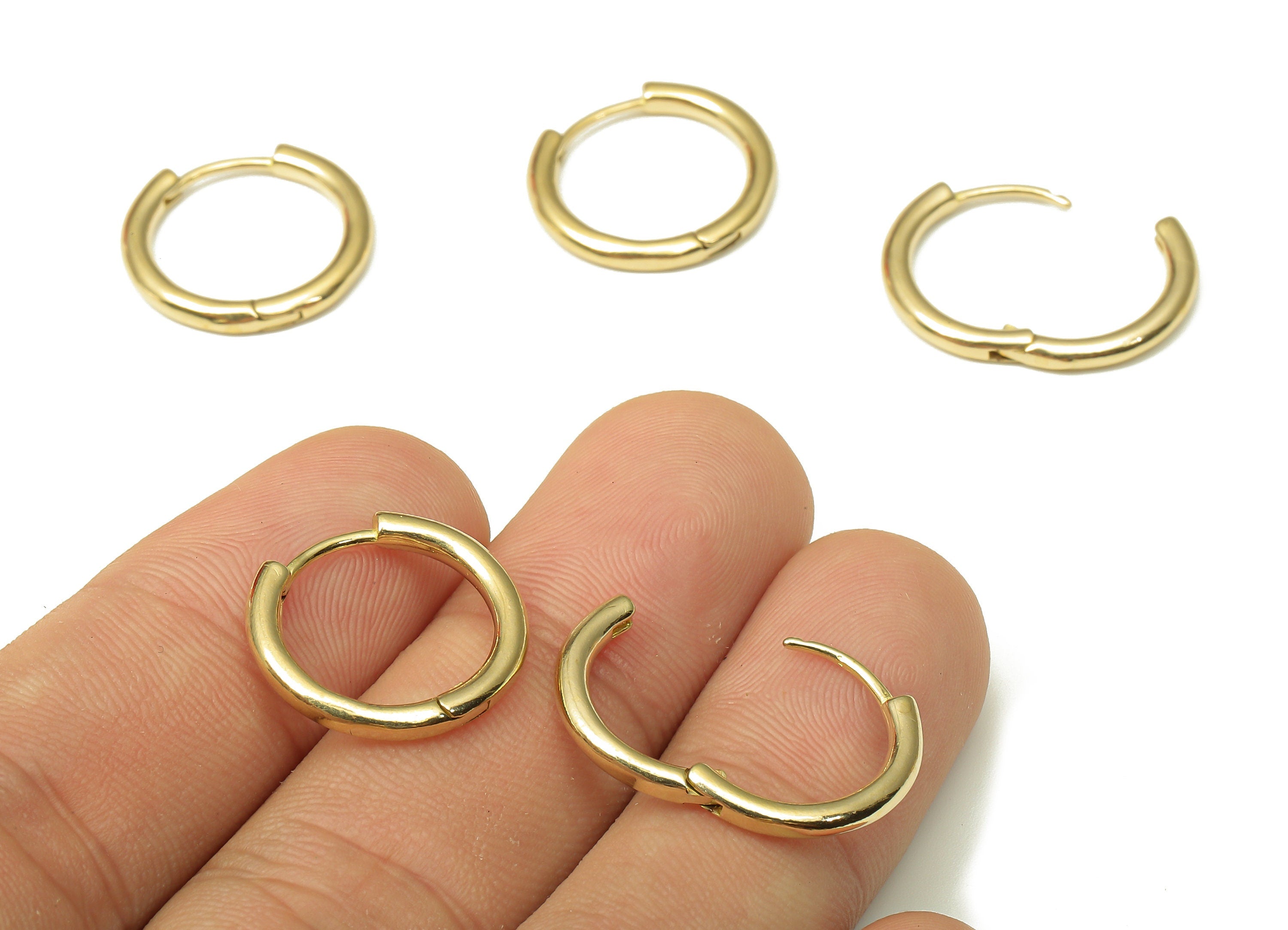 Brass Round Earring Clasp - Raw Brass Circle Huggie Earring - Huggie Hoop Earring - Hoop Earring - 17.84x16.7x2.18mm - PP7927 - DOMEDBAZAAR