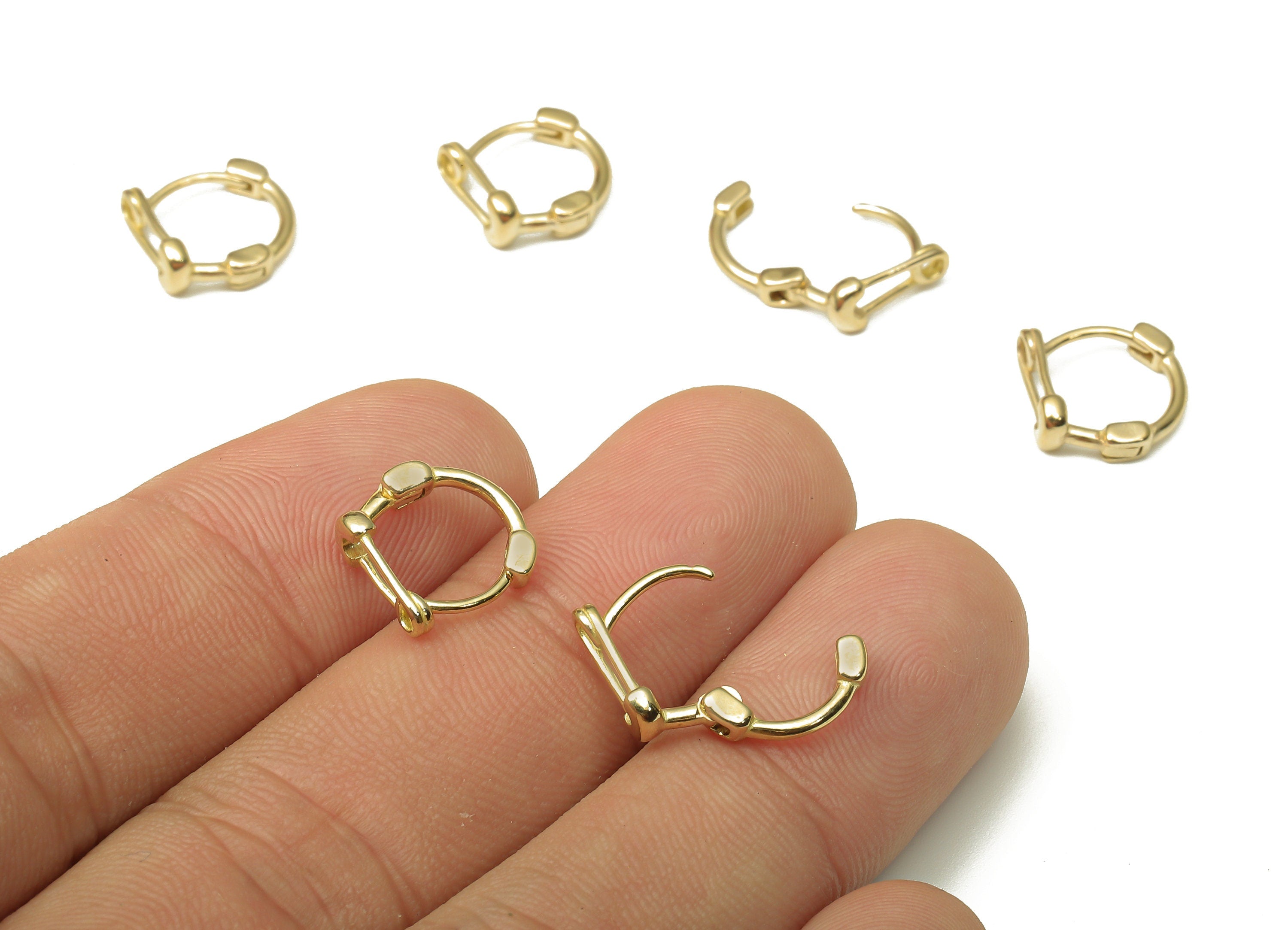 Brass Round Hoop Earring Clasp - Raw Brass Circle Safety Pin Earring Hoop - Designer Hoop Earrings - 11.18x10.2x0.69mm - PP7939 - DOMEDBAZAAR