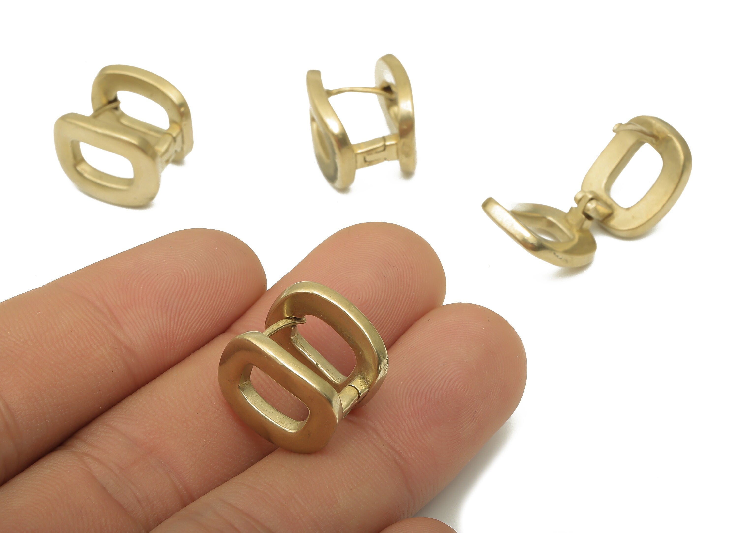 Brass Round Hoop Earring Clasps - Raw Brass Thick Circle Oval Huggie Hoop Earrings - Huggie Earring - 16.41x12.13x2.42mm - PP7867 - DOMEDBAZAAR