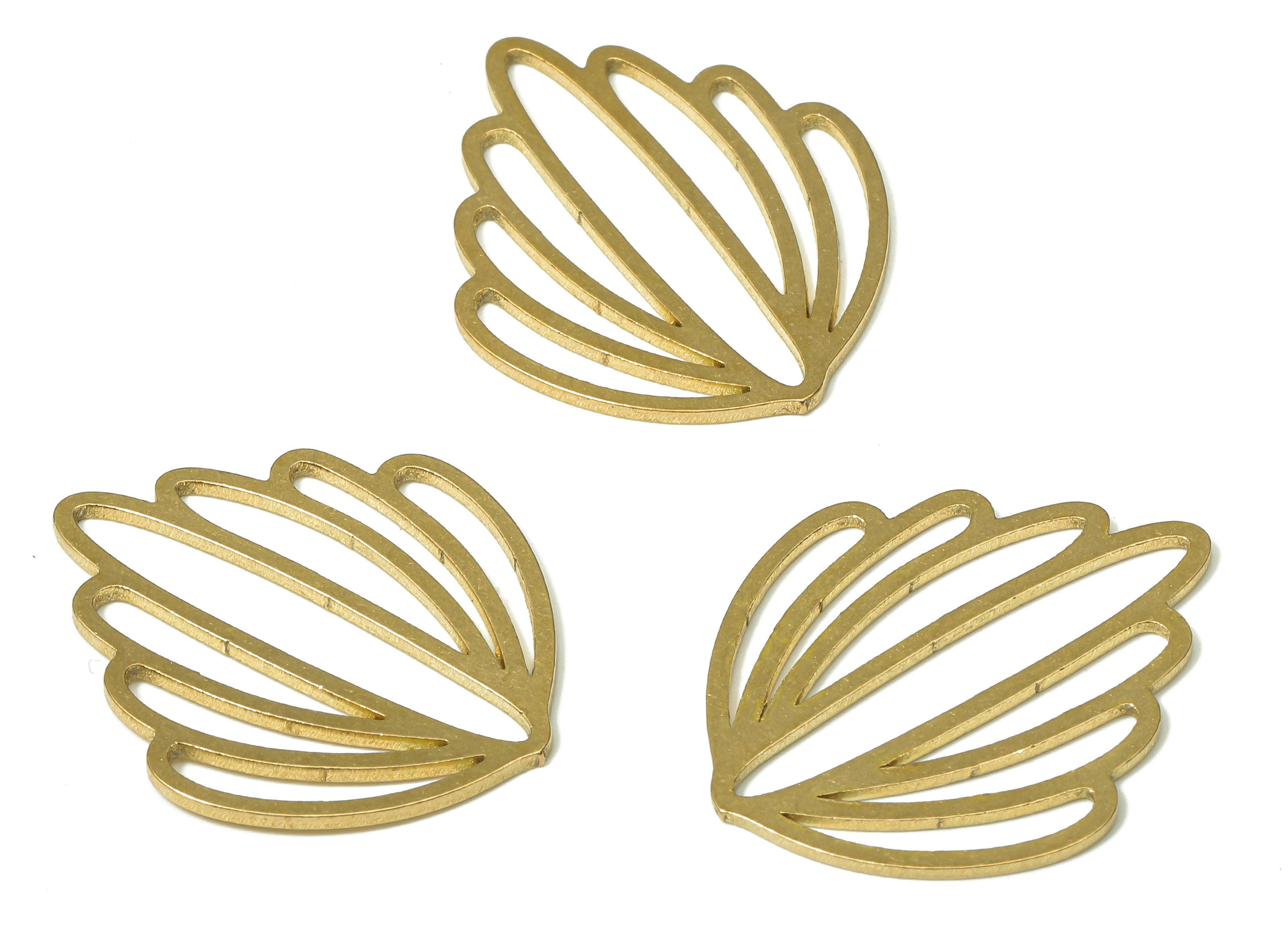 Brass Shell Earring Charms - Raw Brass Seashell Pendant - For Necklace - Shell Earring Connector - 24.86x20.24x0.86mm - PPA4914 - DOMEDBAZAAR
