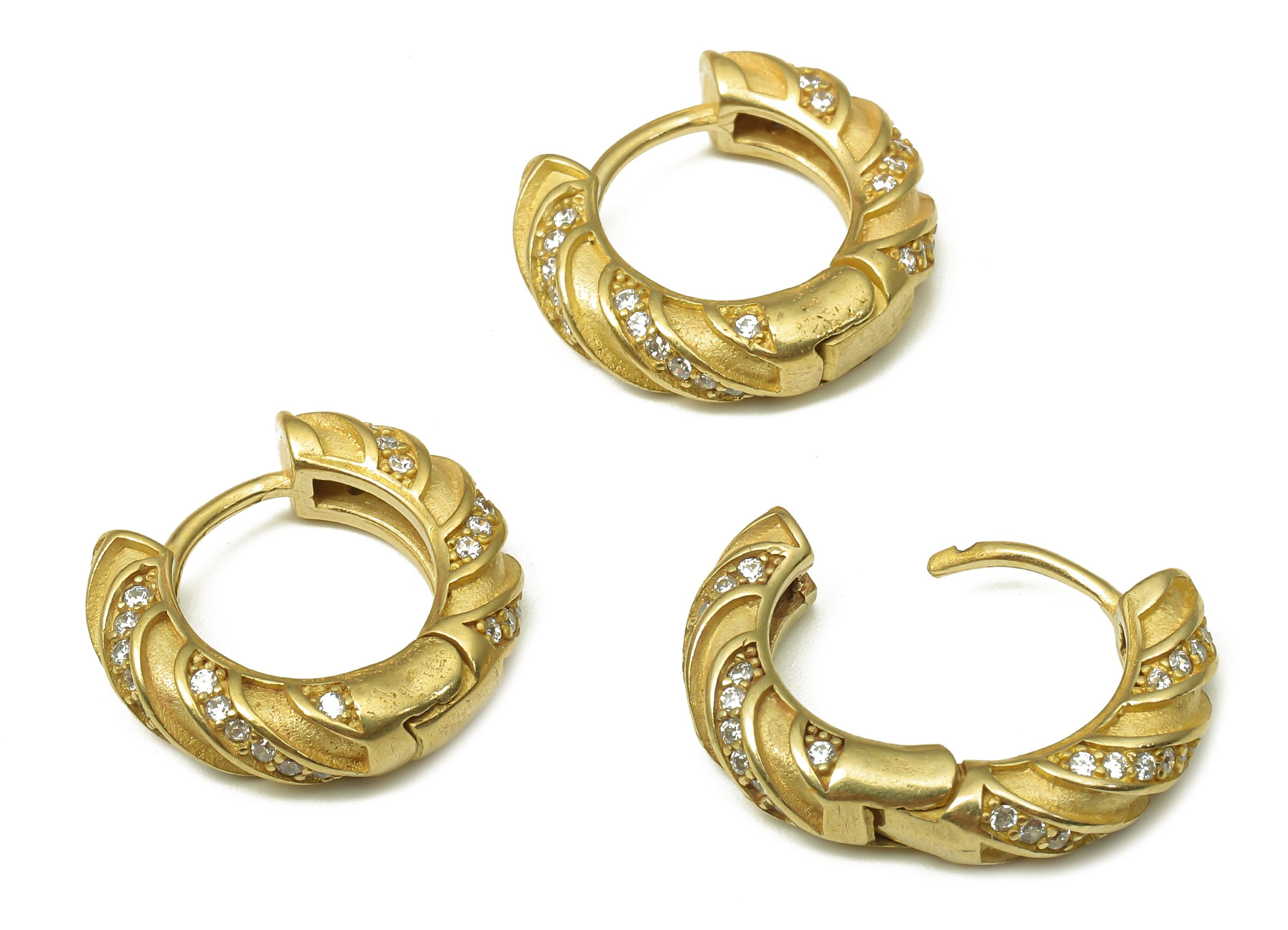 Brass Round Earring Clasp - Raw Brass Huggie Thick Hoop with Zircon - Brass Spiral Hoop Earrings - 17.36x16.05x4.3mm - PP7895 - DOMEDBAZAAR
