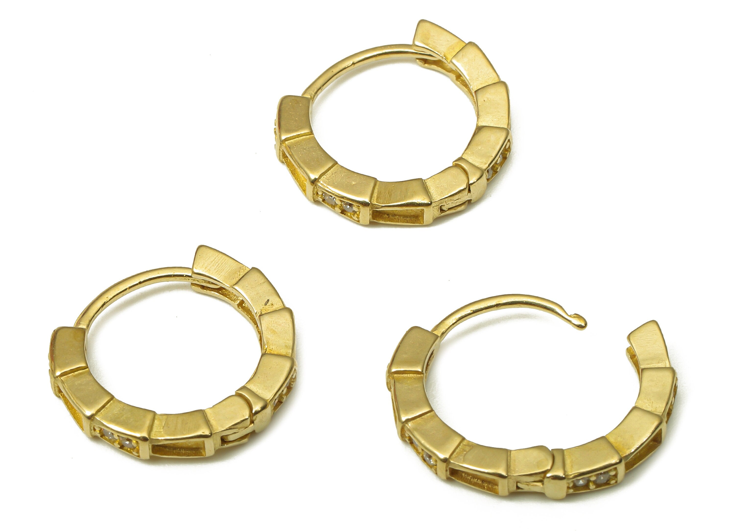 Brass Round Snake Earring Clasp - Raw Brass Snake Huggie Thick Hoop with Zircon - Brass Circle Hoop Earrings - 13.9x12.64x2.36mm - PP7898 - DOMEDBAZAAR