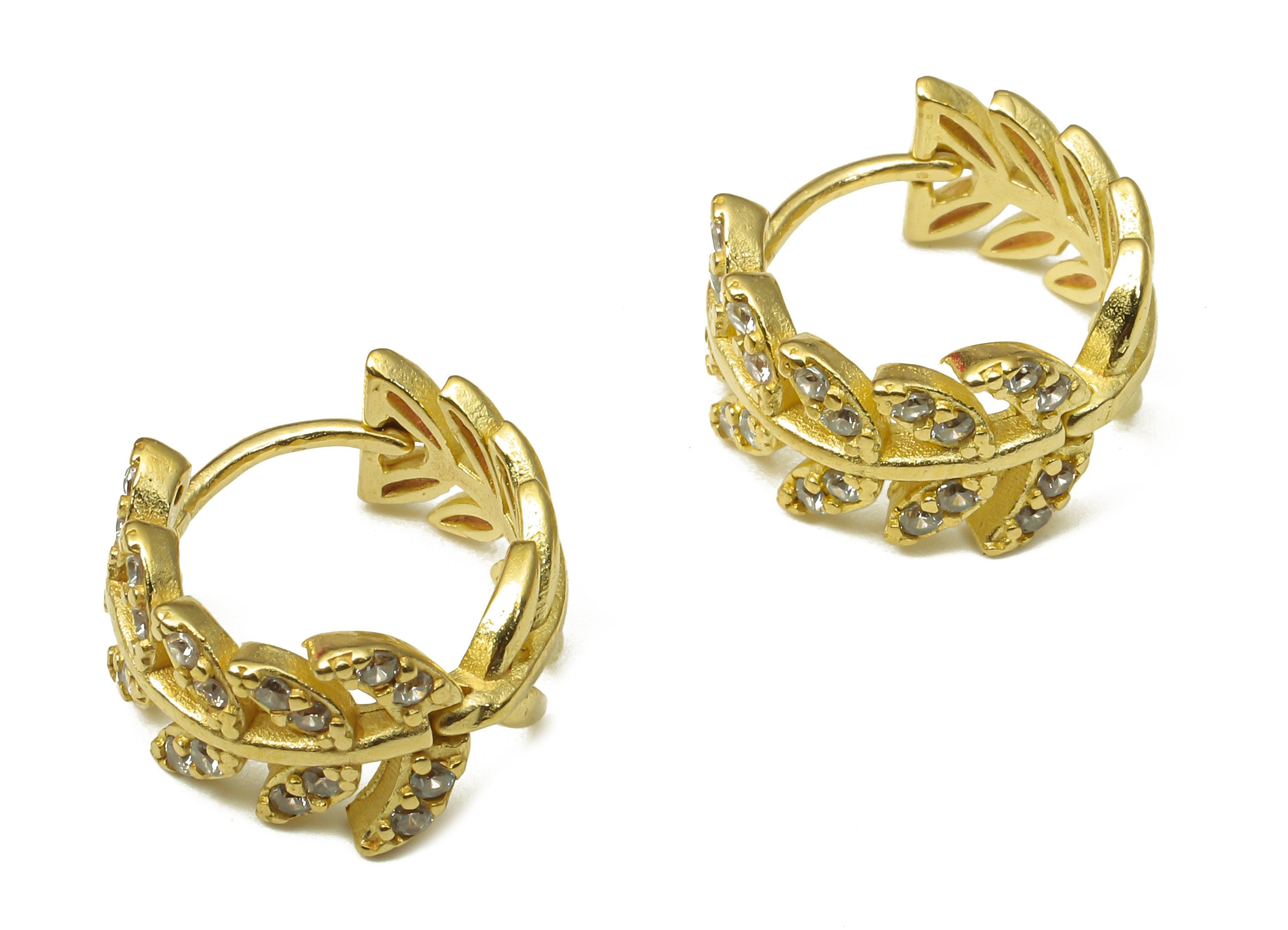 Brass Leaf Earring Clasp - Brass Tiny Branch Leaf Hoop Earring With Zircon - Designer Hoop Earrings - 13.14x12.5x1.75mm - PP7902 - DOMEDBAZAAR