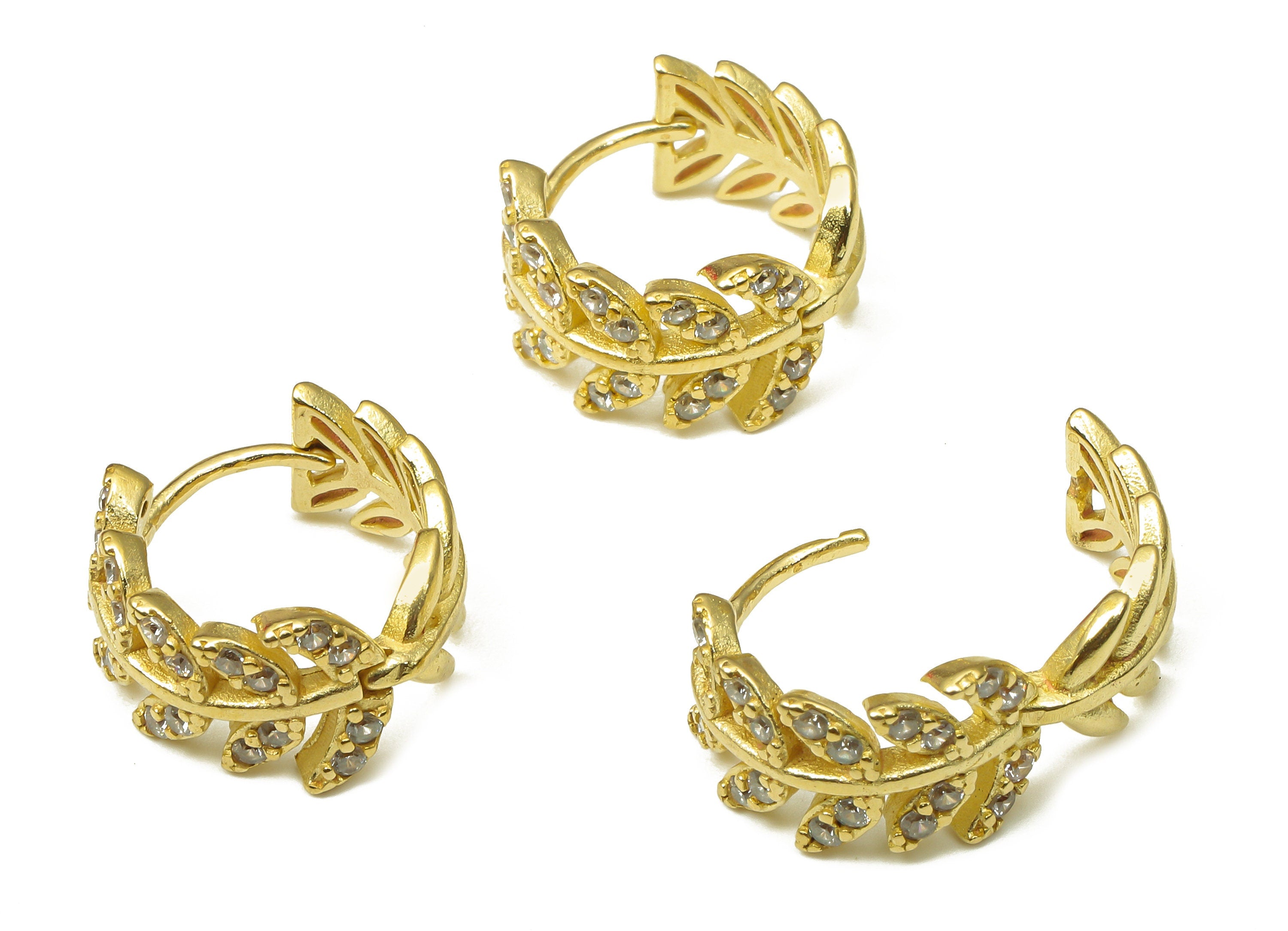 Brass Leaf Earring Clasp - Brass Tiny Branch Leaf Hoop Earring With Zircon - Designer Hoop Earrings - 13.14x12.5x1.75mm - PP7902 - DOMEDBAZAAR