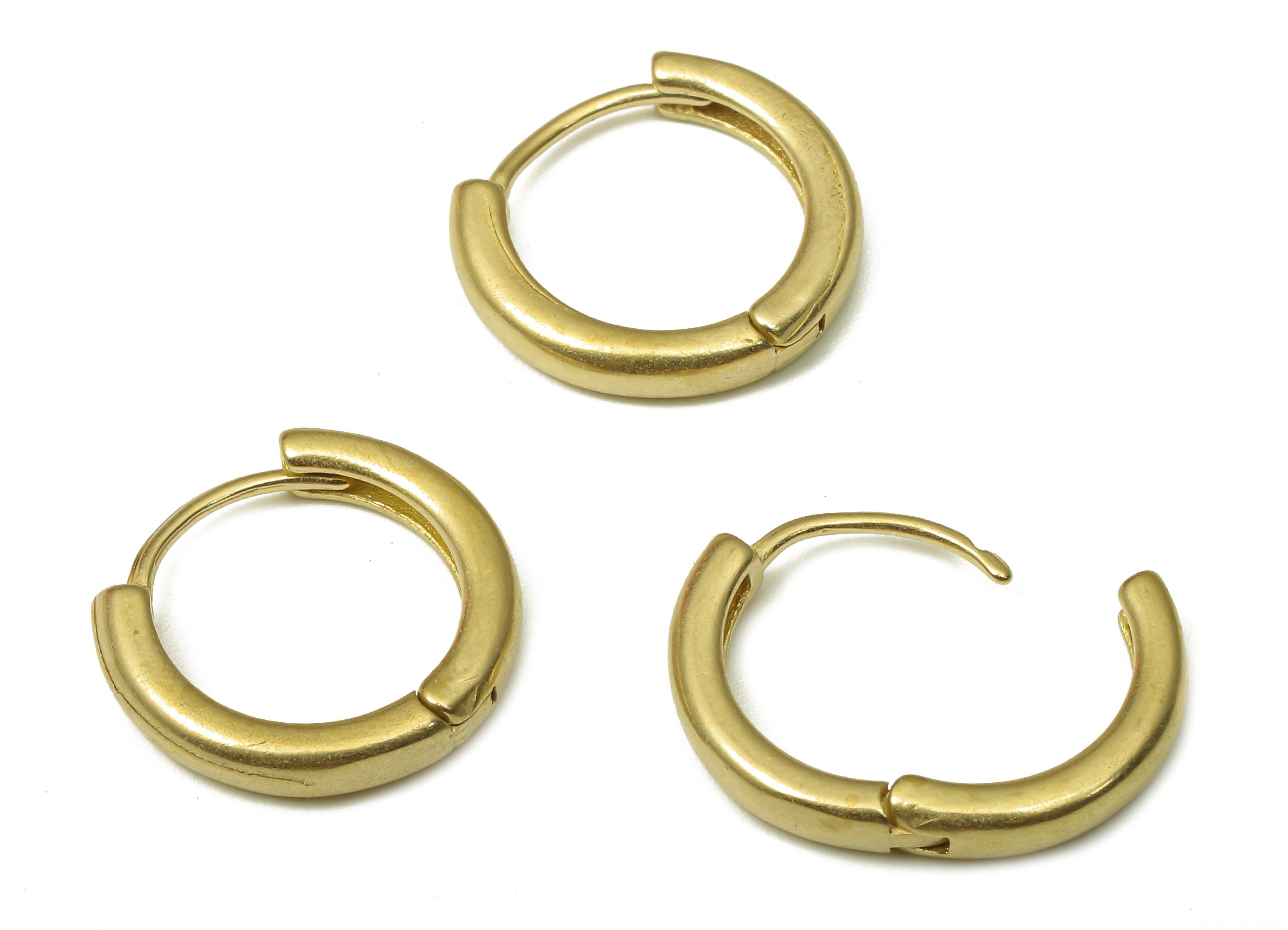 Brass Round Earring Clasp - Raw Brass Circle Huggie Earring - Huggie Hoop Earring - Hoop Earring - 14.98x14.98x2.62mm - PP7948 - DOMEDBAZAAR