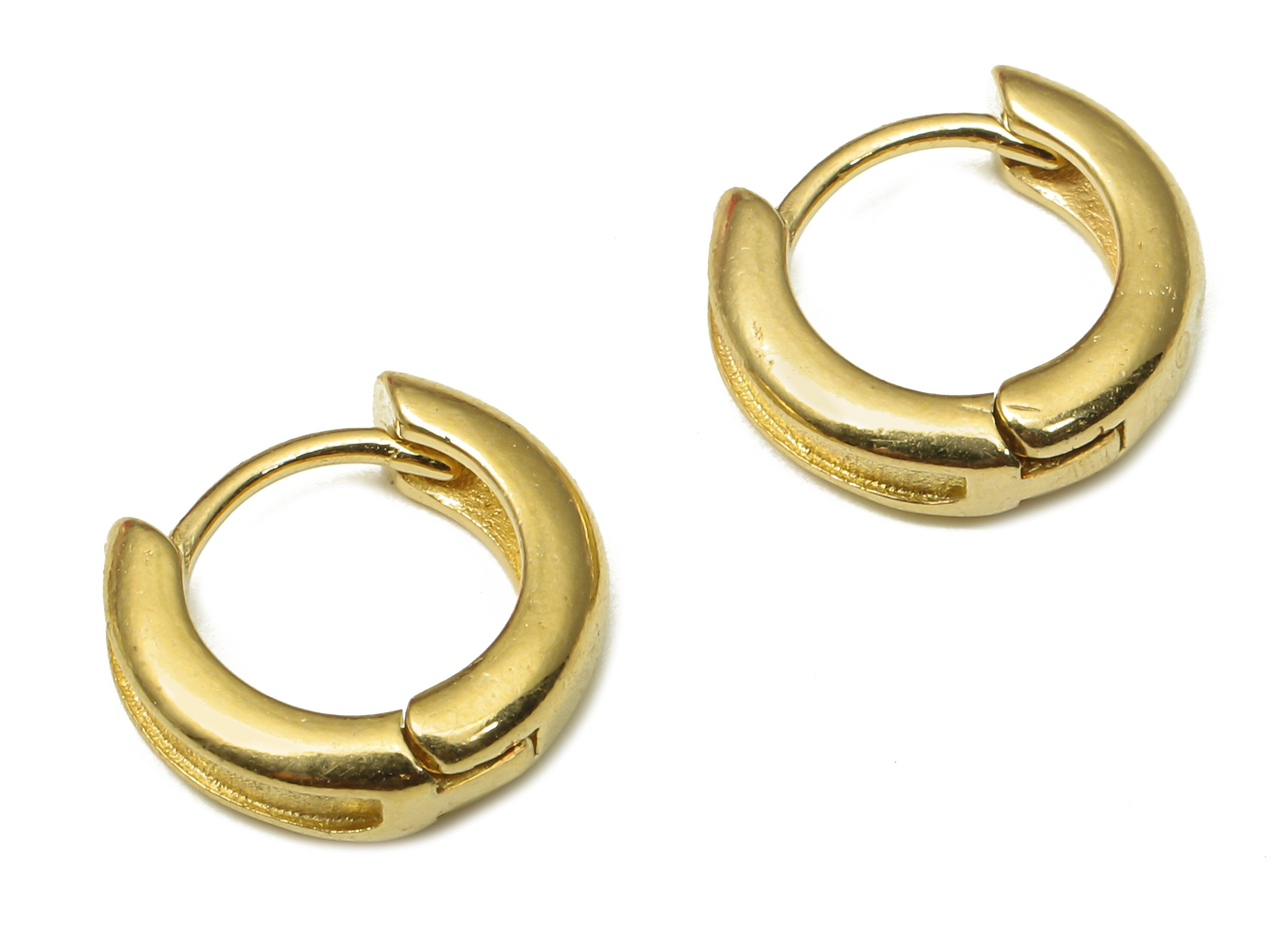 Brass Small Round Earring Clasp - Raw Brass Circle Huggie Earring - Wide Huggie Hoop Earring - Thick Hoop Earring - 11.9x11.9x3.1mm - PP7951 - DOMEDBAZAAR
