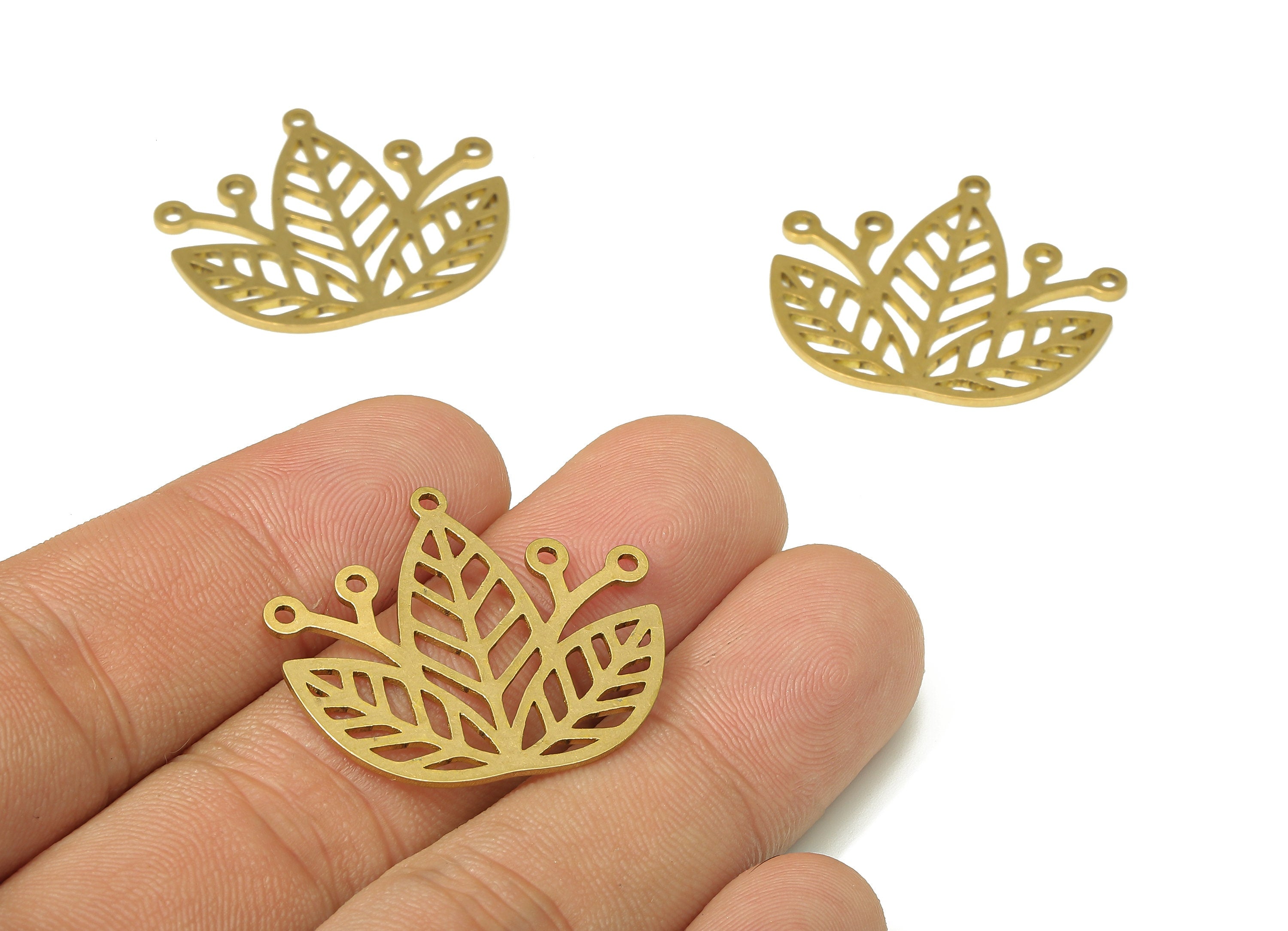 Brass Leaves Earring Charms - Raw Brass Leaf Pendant With Loop - For Necklace - Waterlily Earring - 30x26.54x0.86mm - PPA4922 - DOMEDBAZAAR