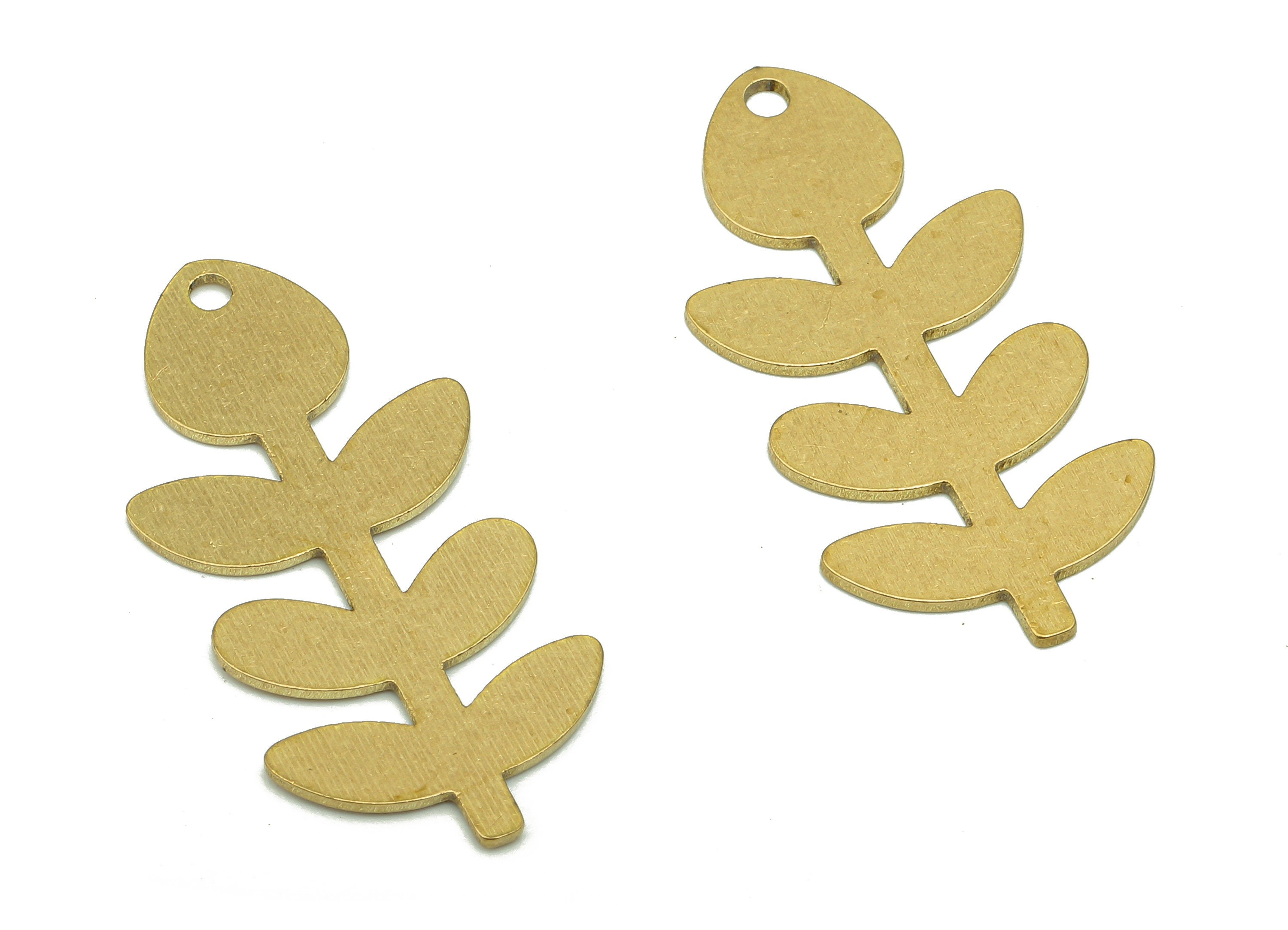 Brass Flower Earring Charms - Raw Brass Cutout Earring - Flower Pendant - Fishbone Charm For Necklace - 30x14.6x0.7mm - PPA5319 - DOMEDBAZAAR