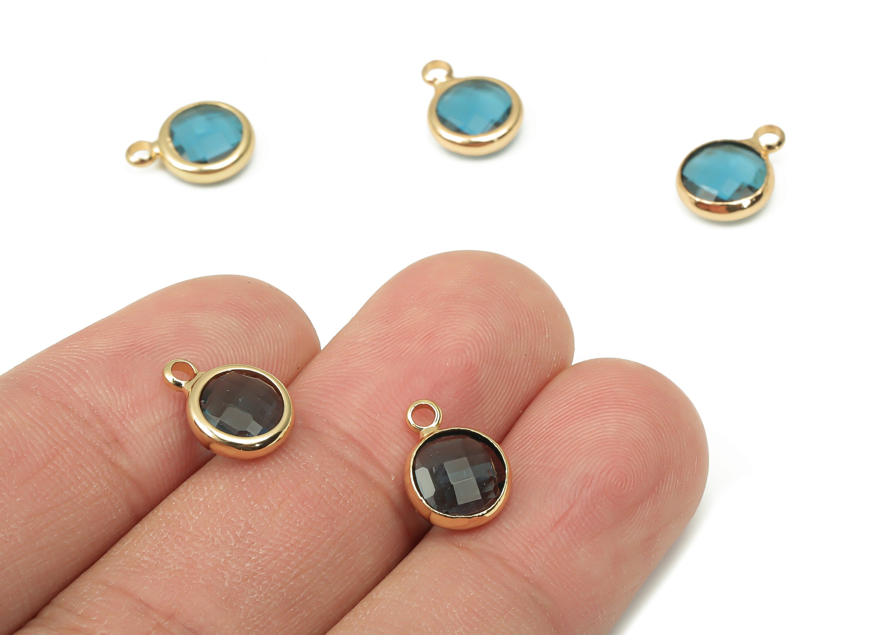 Brass Frame Glass Pendant - Round Frame Charm With Loop - Gold Tone Plating Earring - Faceted Clear Blue Glass - 11.5x8.7x3mm - GS1142F - DOMEDBAZAAR