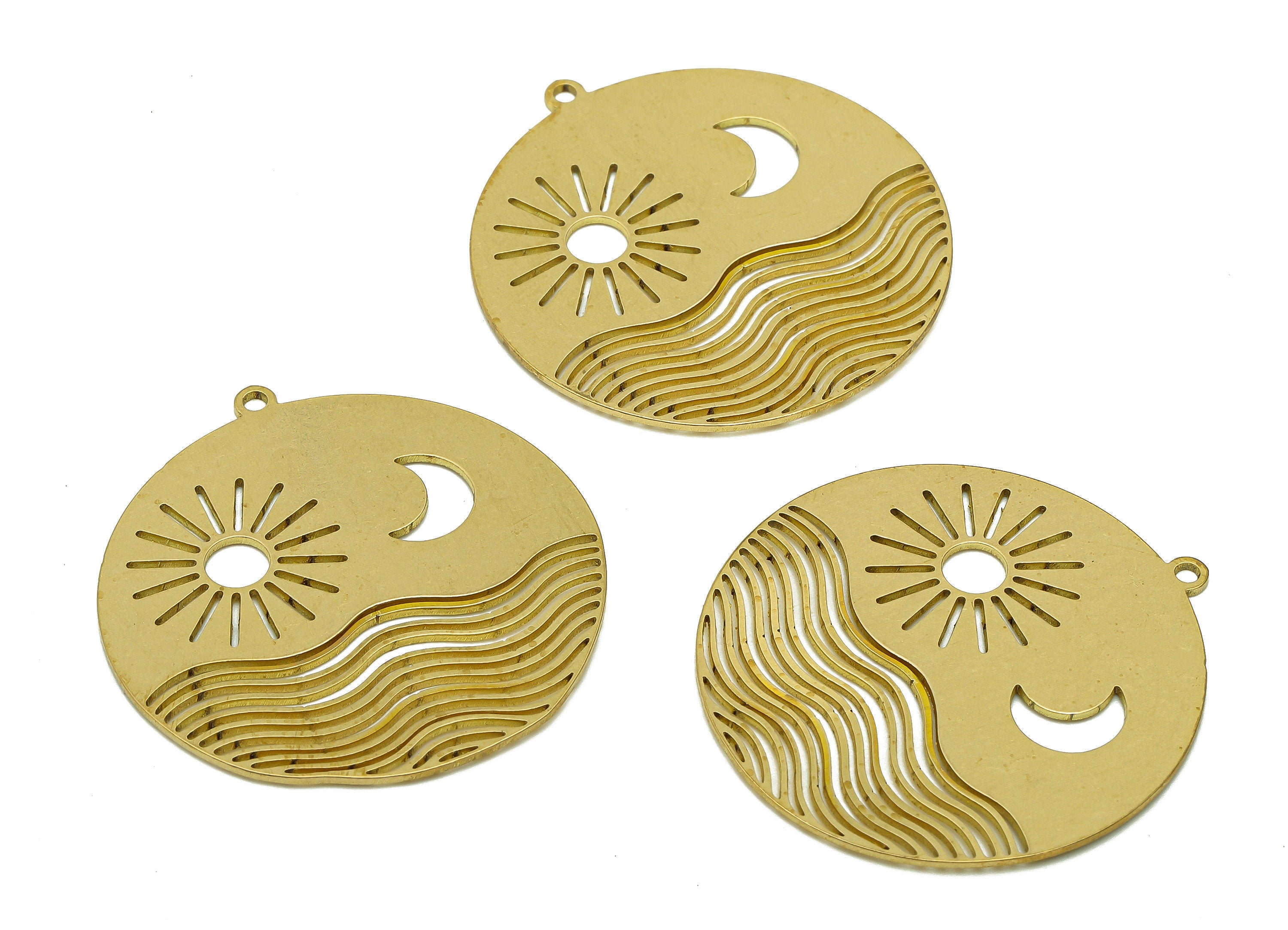 Brass Round Landscape Earring Charm - Raw Brass Circle Sun Earring - Crescent Sea Pendant With Loop - For Necklace - 34.7x32.6x0.7mm-PPA6609 - DOMEDBAZAAR