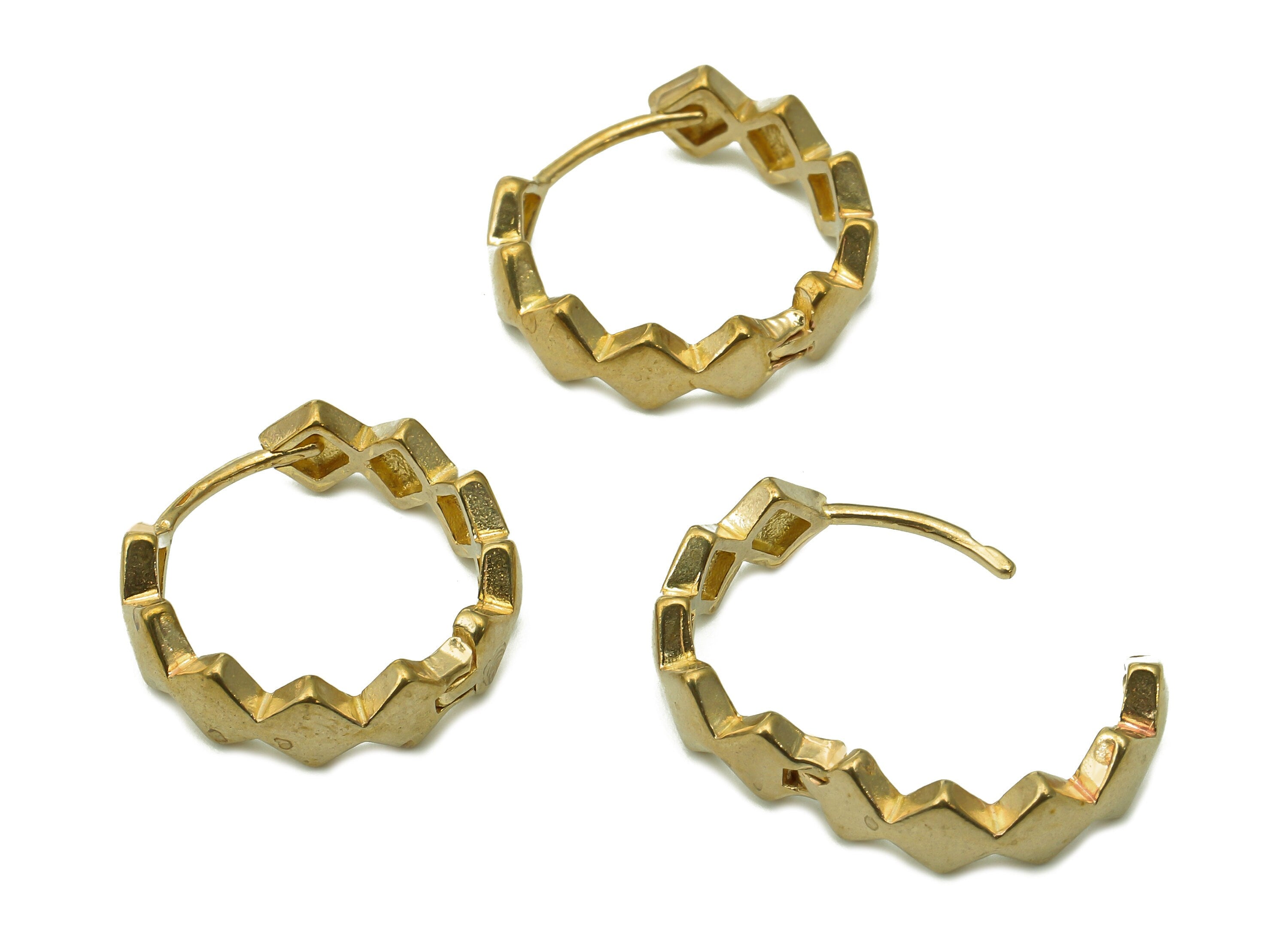 Brass Diamond Hoop Earring Clasps - Raw Brass Hoop Clasp Earrings - Rhombus Huggie Hoop Clasp - Brass Stud - 19.6x18.2x1.9mm - PP8017 - DOMEDBAZAAR