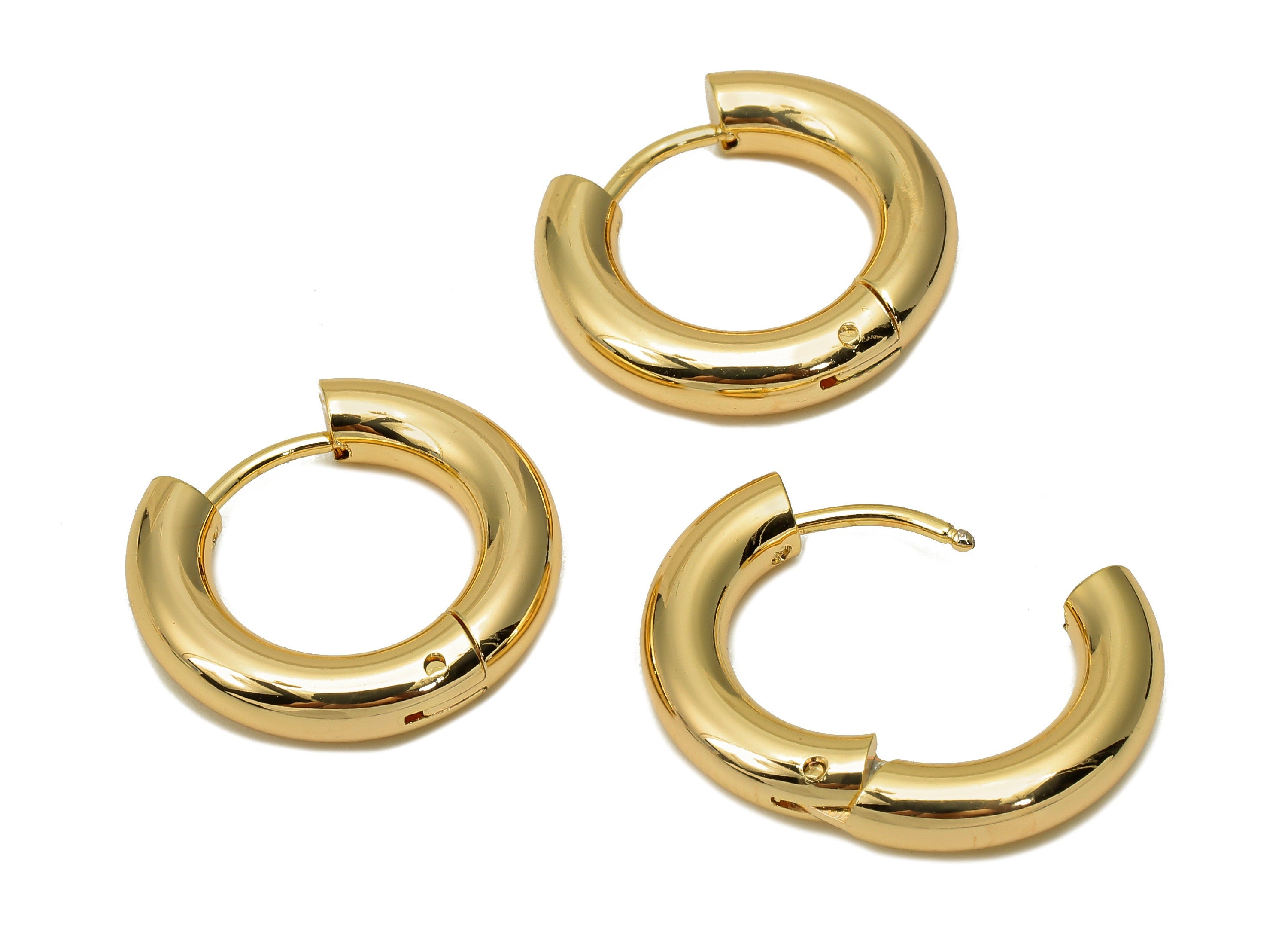 Brass Circle Earrings Clasps - Gold Thick Round Hoop Earrings - Huggie Hoop Clasp - 18K Real Gold Plated Brass  - 20.2x18.8x4mm - RGP5586 - DOMEDBAZAAR